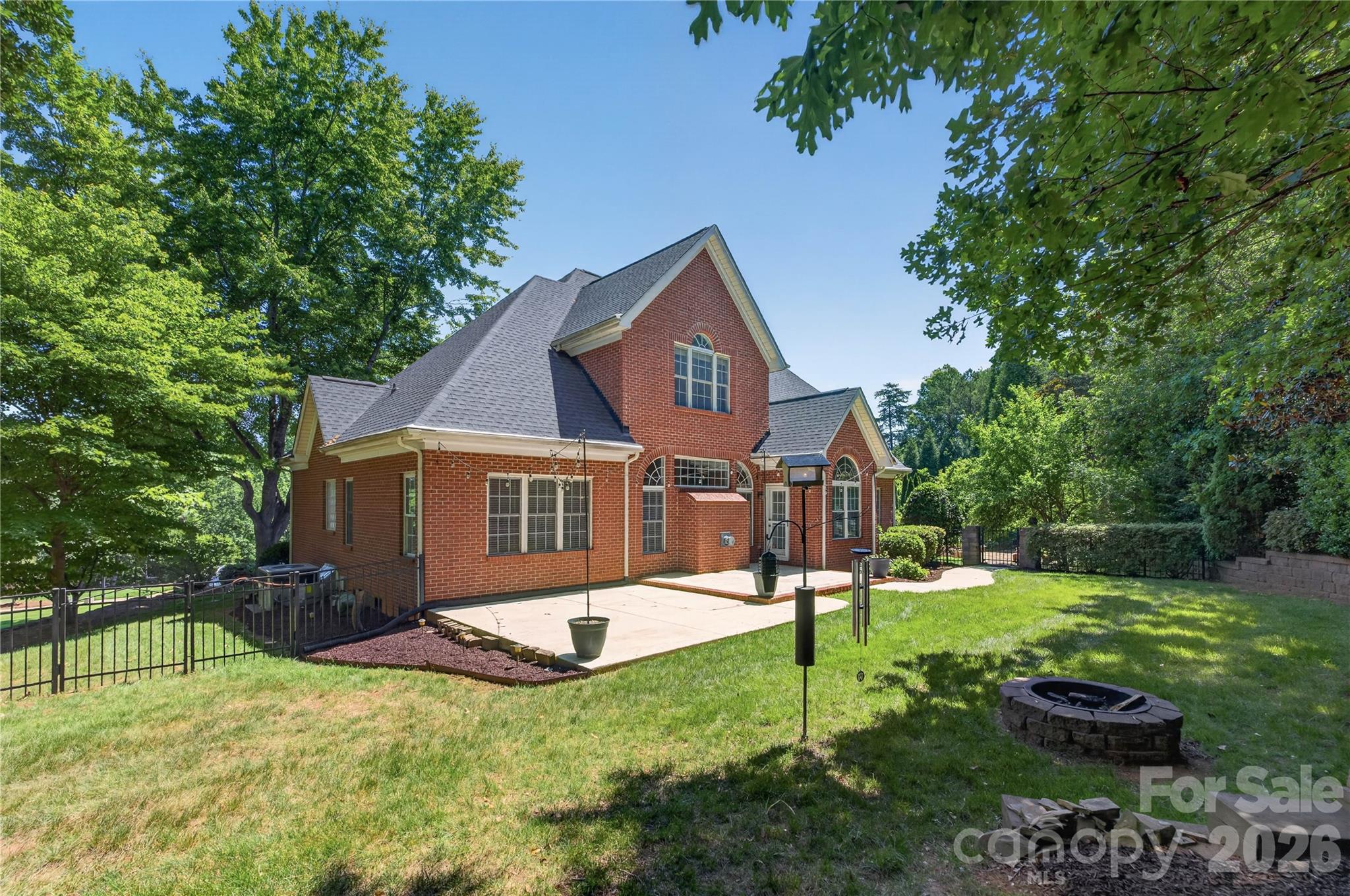 1117 Legacy Lane — Fort Mill