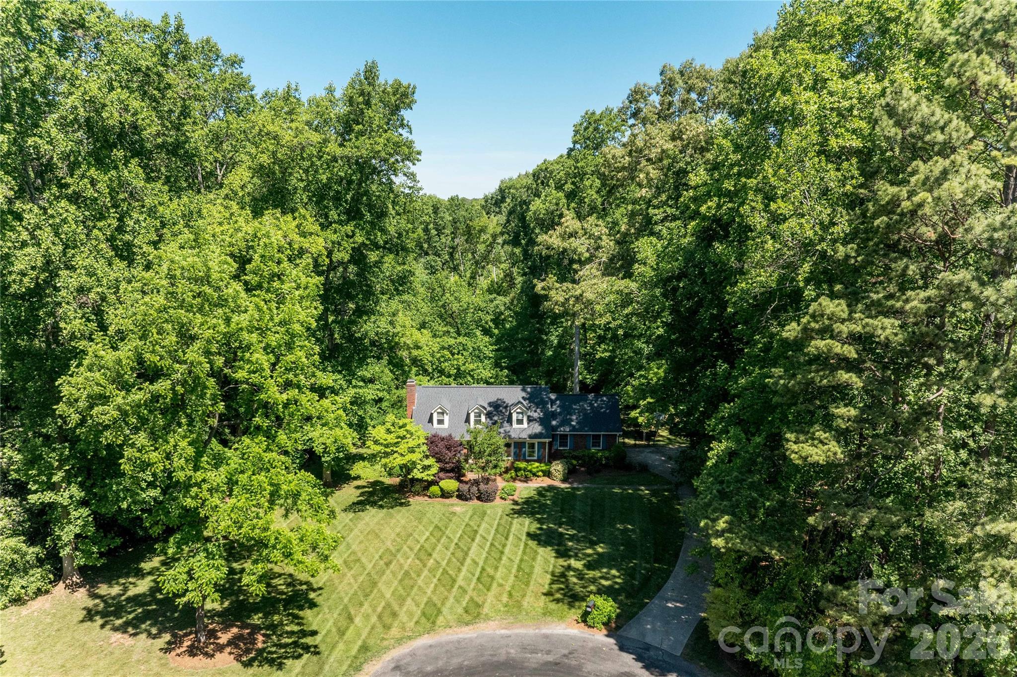 120 Regency Road — Salisbury