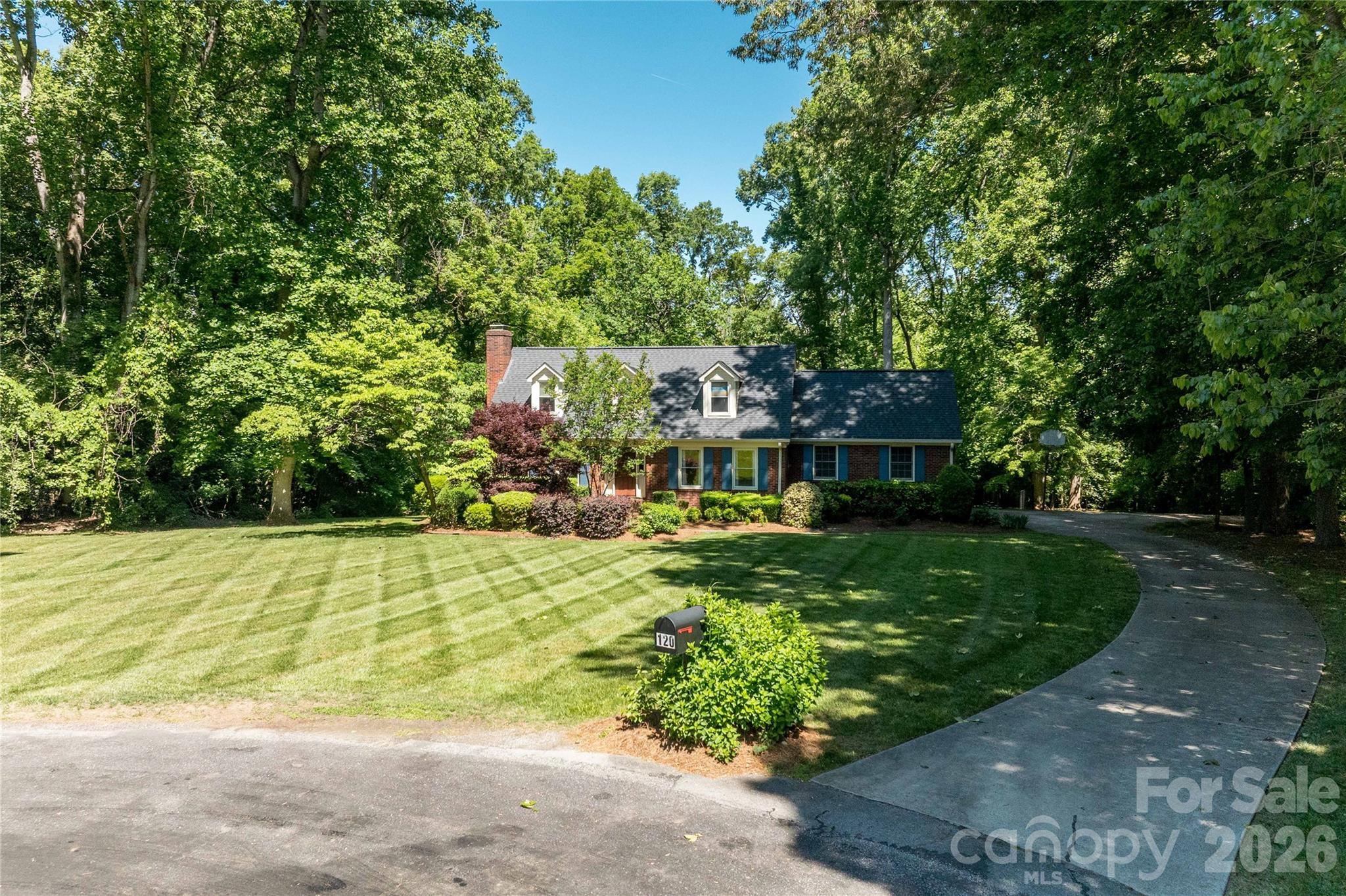120 Regency Road — Salisbury