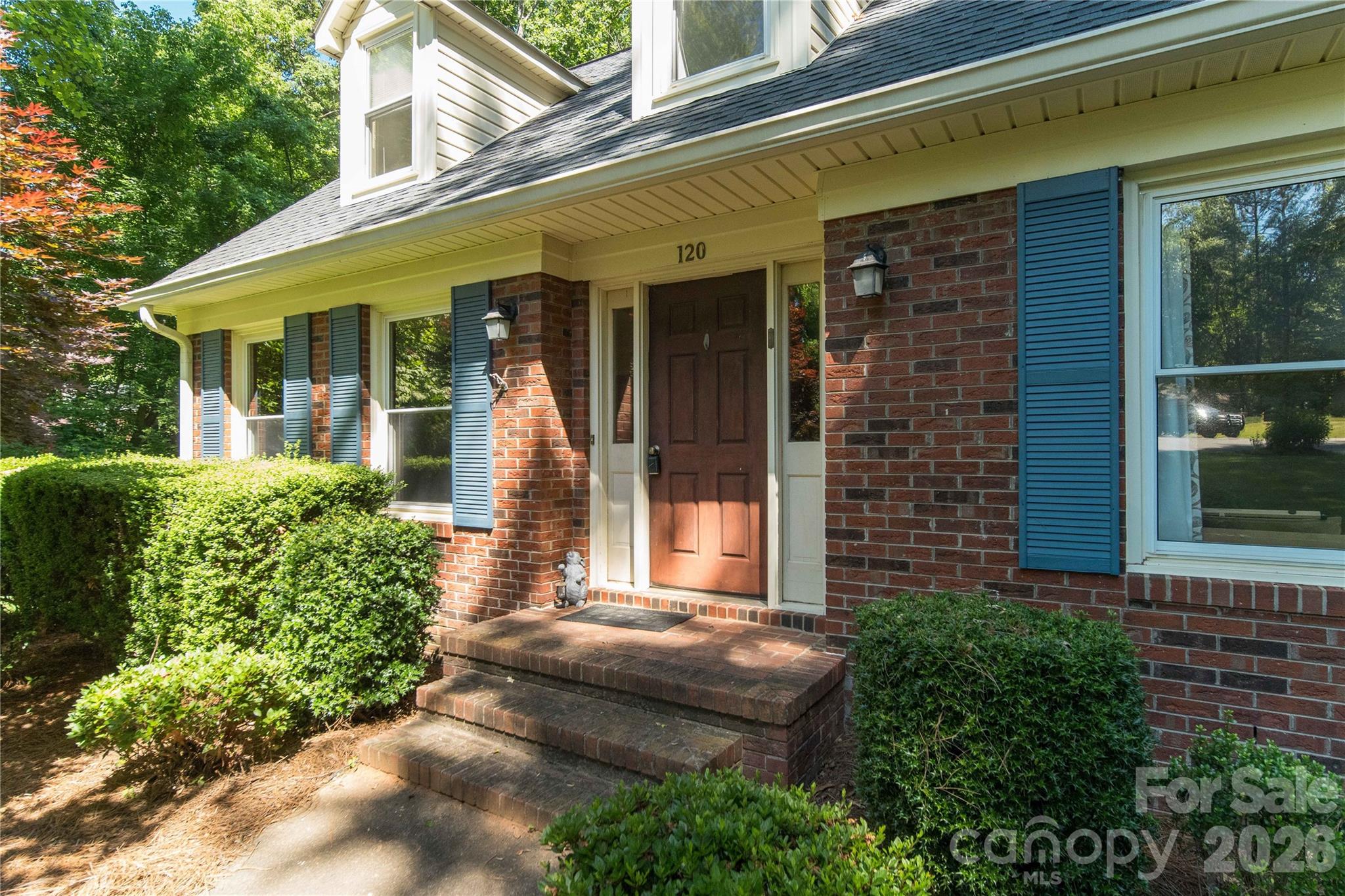 120 Regency Road — Salisbury