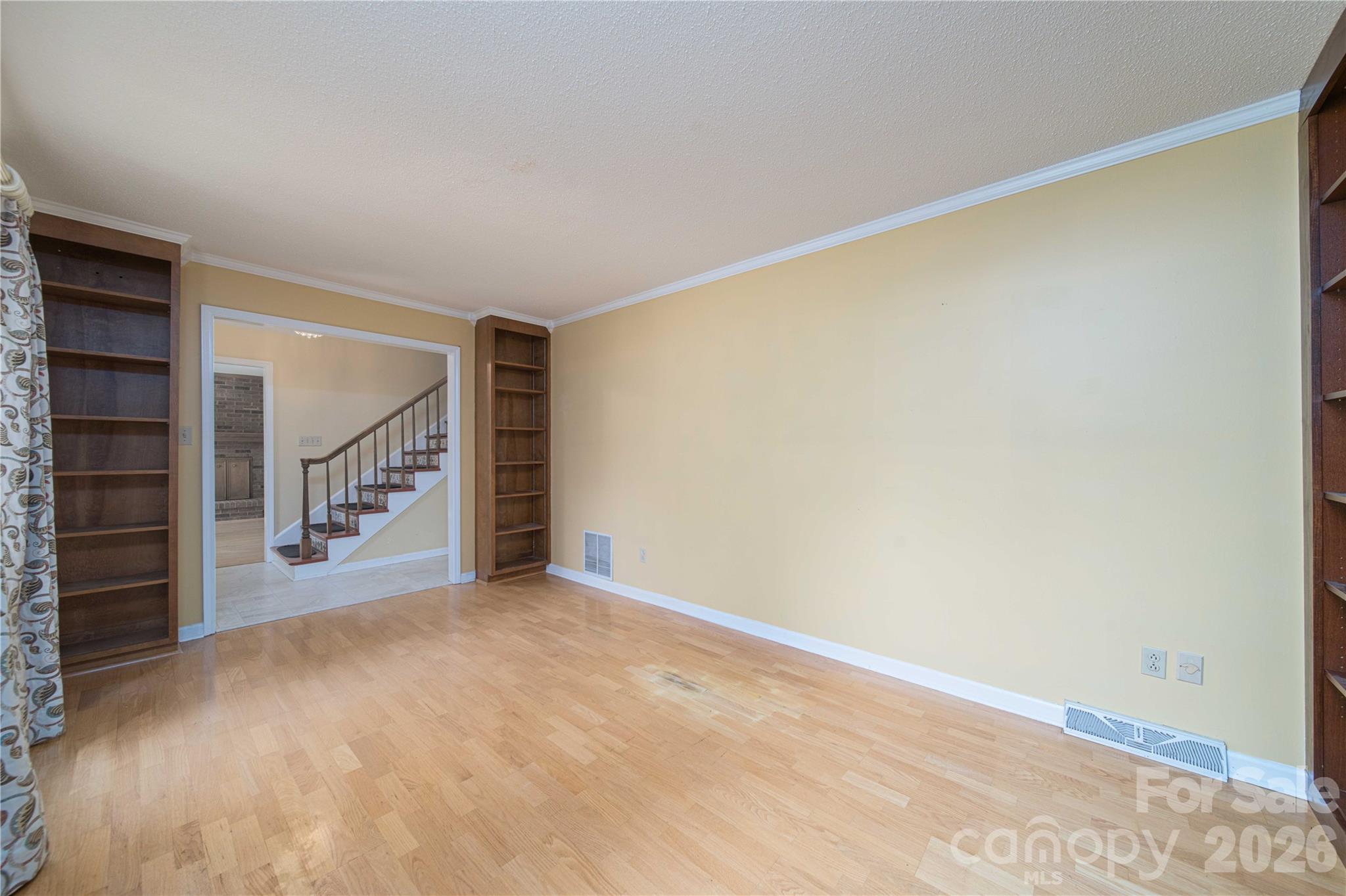 120 Regency Road — Salisbury