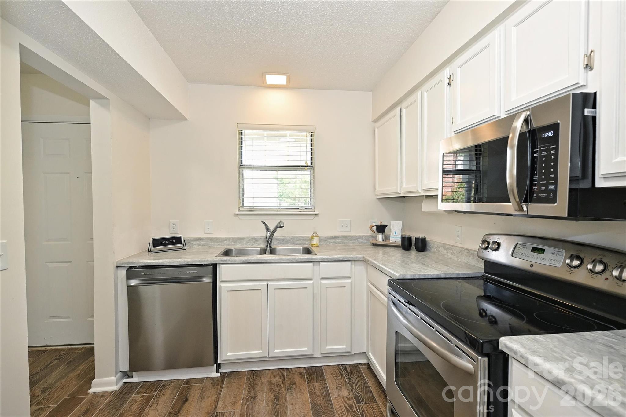 3131 Heathstead Place — Charlotte
