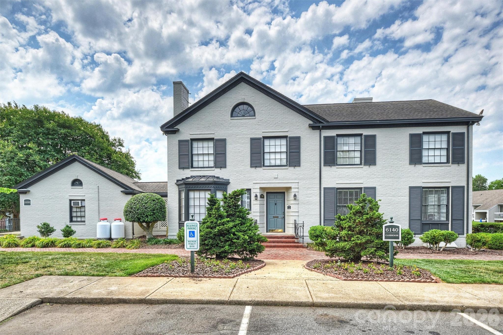 3131 Heathstead Place — Charlotte
