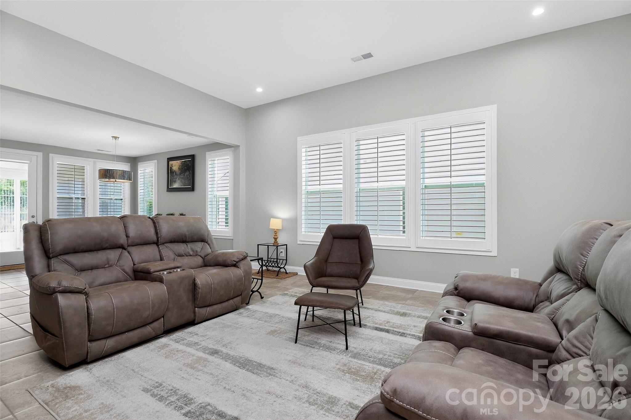 4122 Moxie Way — Charlotte