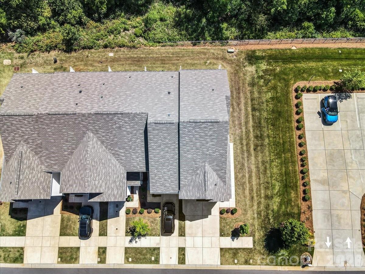 4529 Iron Oak Lane — Charlotte