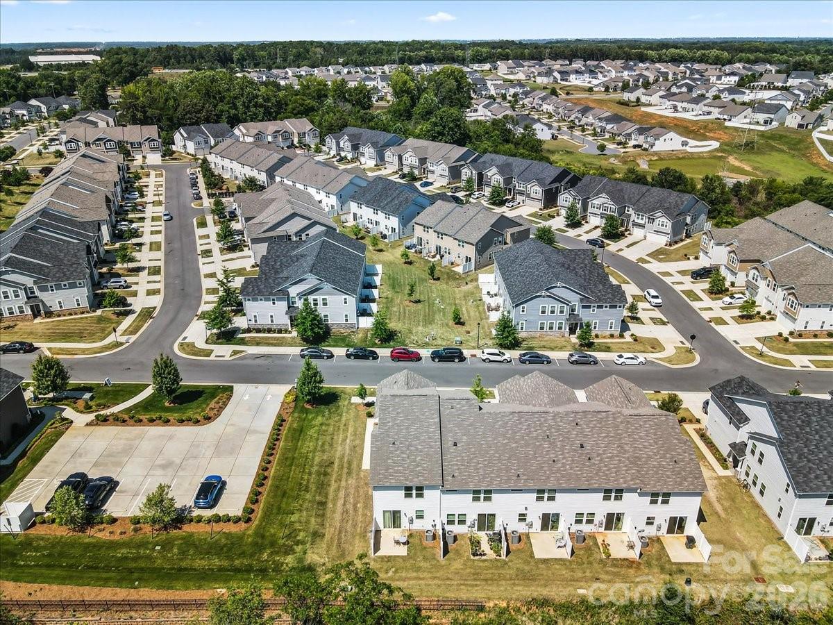 4529 Iron Oak Lane — Charlotte