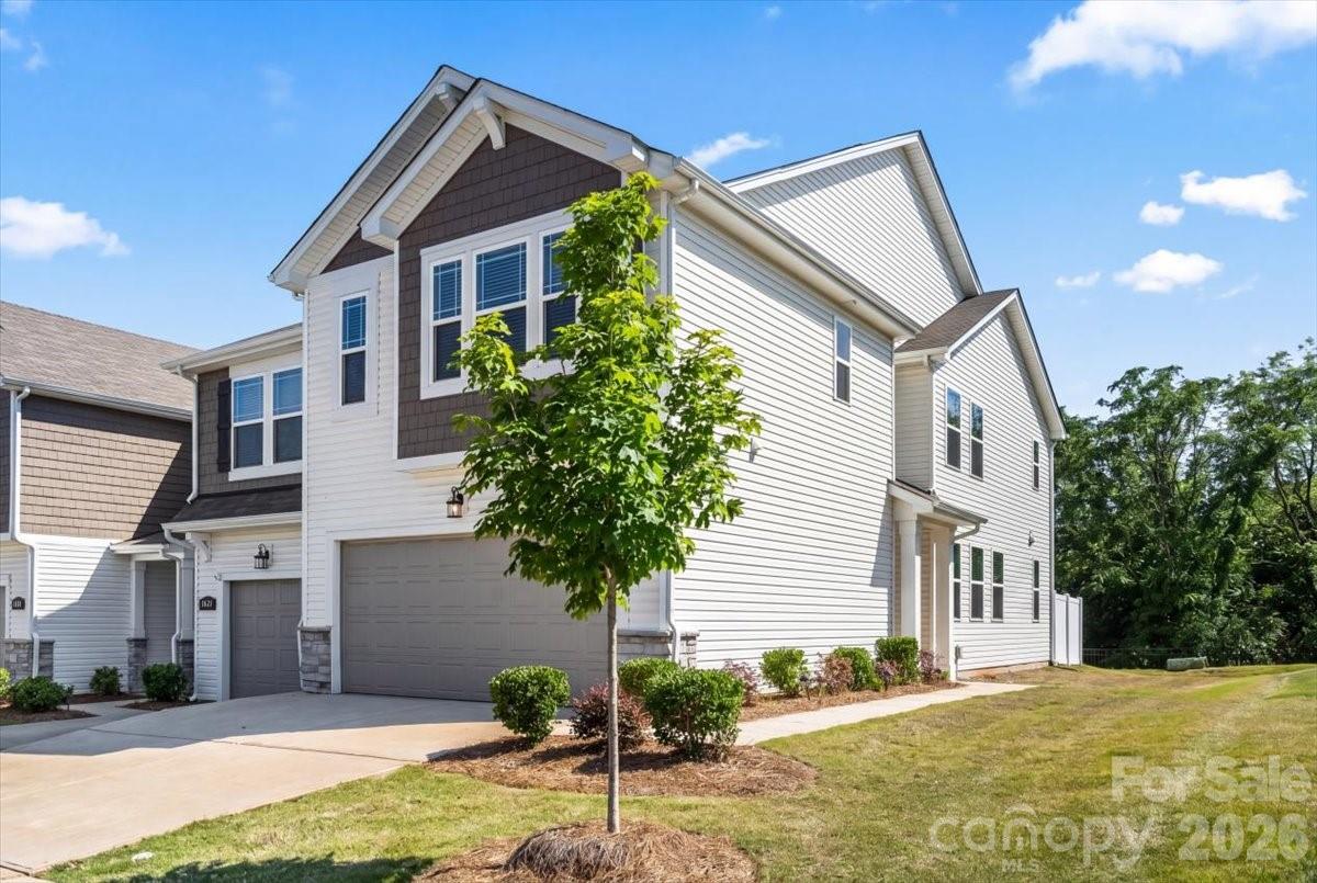 4529 Iron Oak Lane — Charlotte