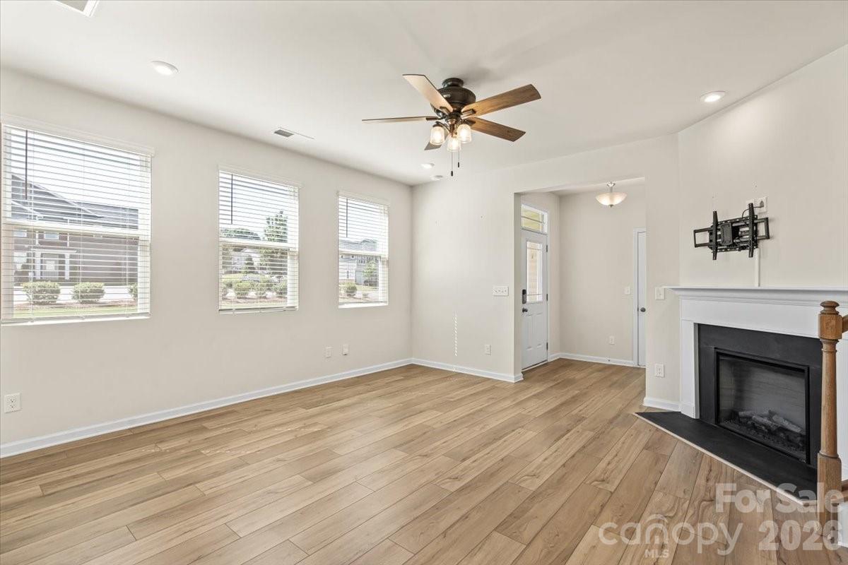 4529 Iron Oak Lane — Charlotte
