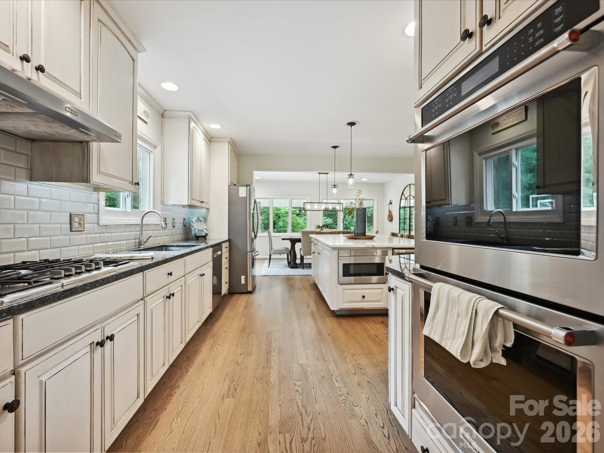 327 Whitestone Road — Charlotte