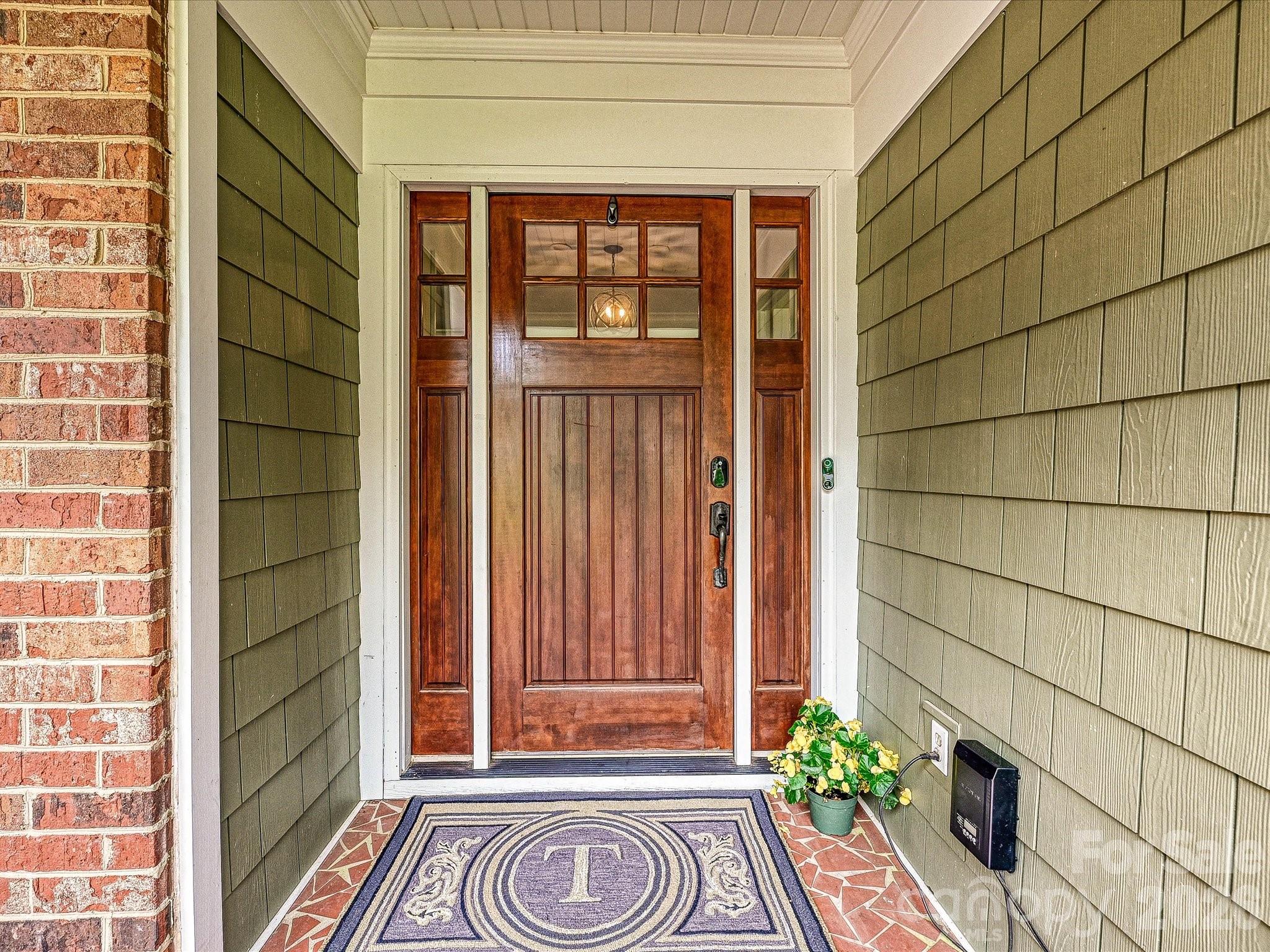 327 Whitestone Road — Charlotte