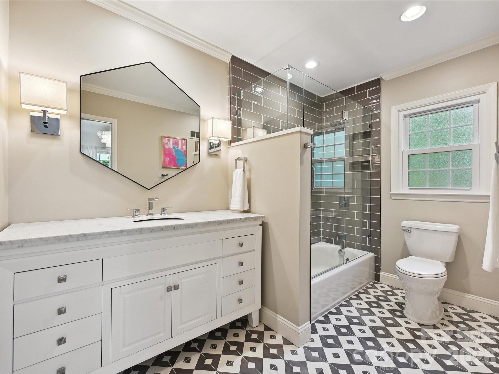 327 Whitestone Road — Charlotte