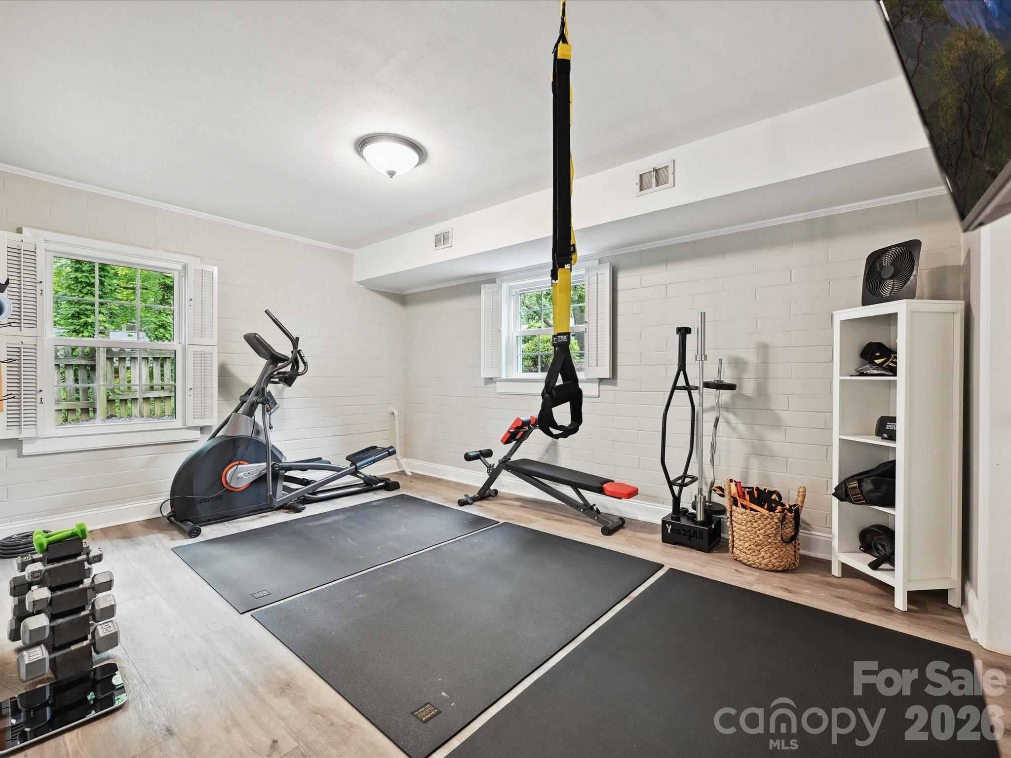 327 Whitestone Road — Charlotte