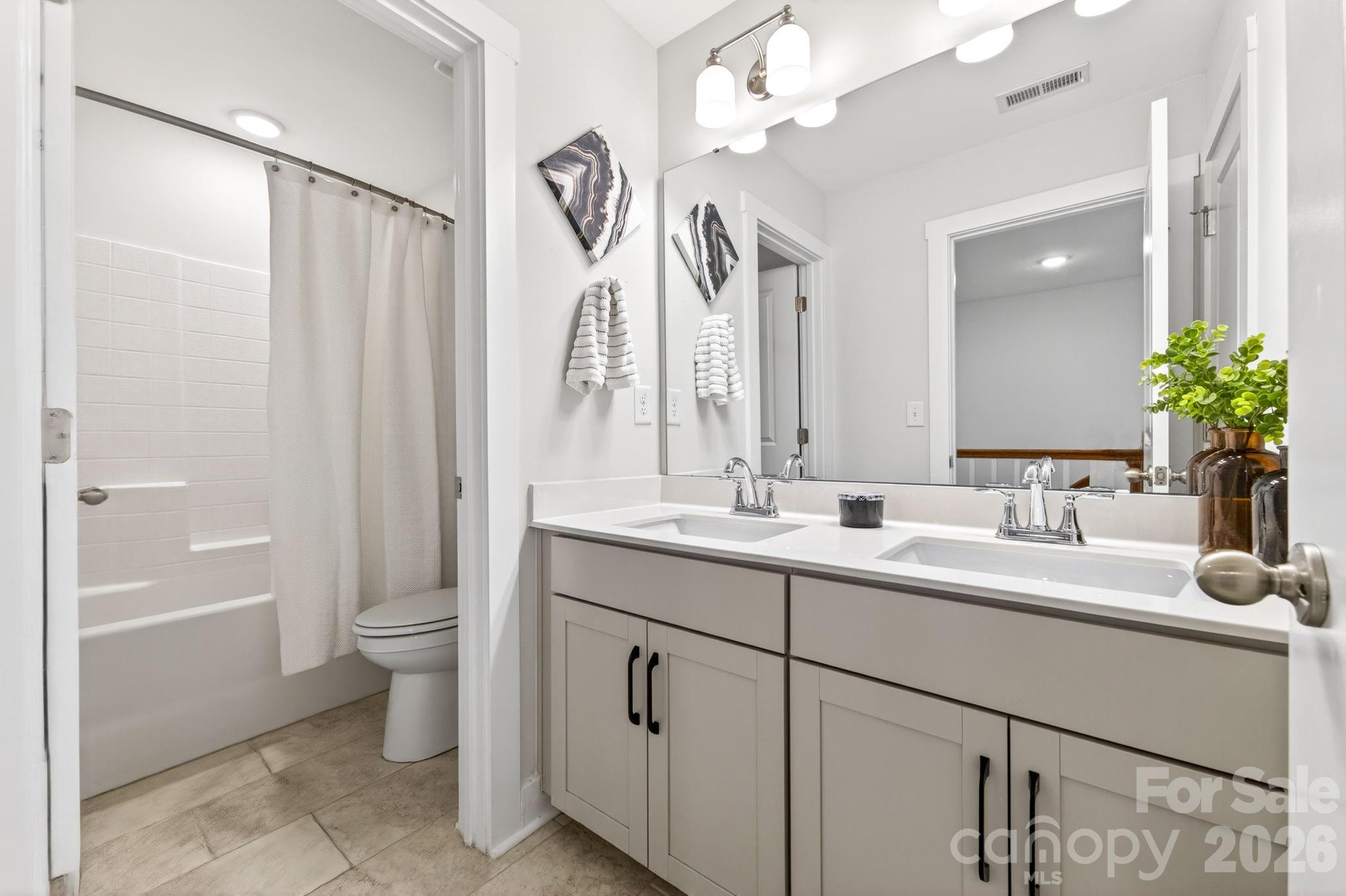6271 Six String Court — Fort Mill