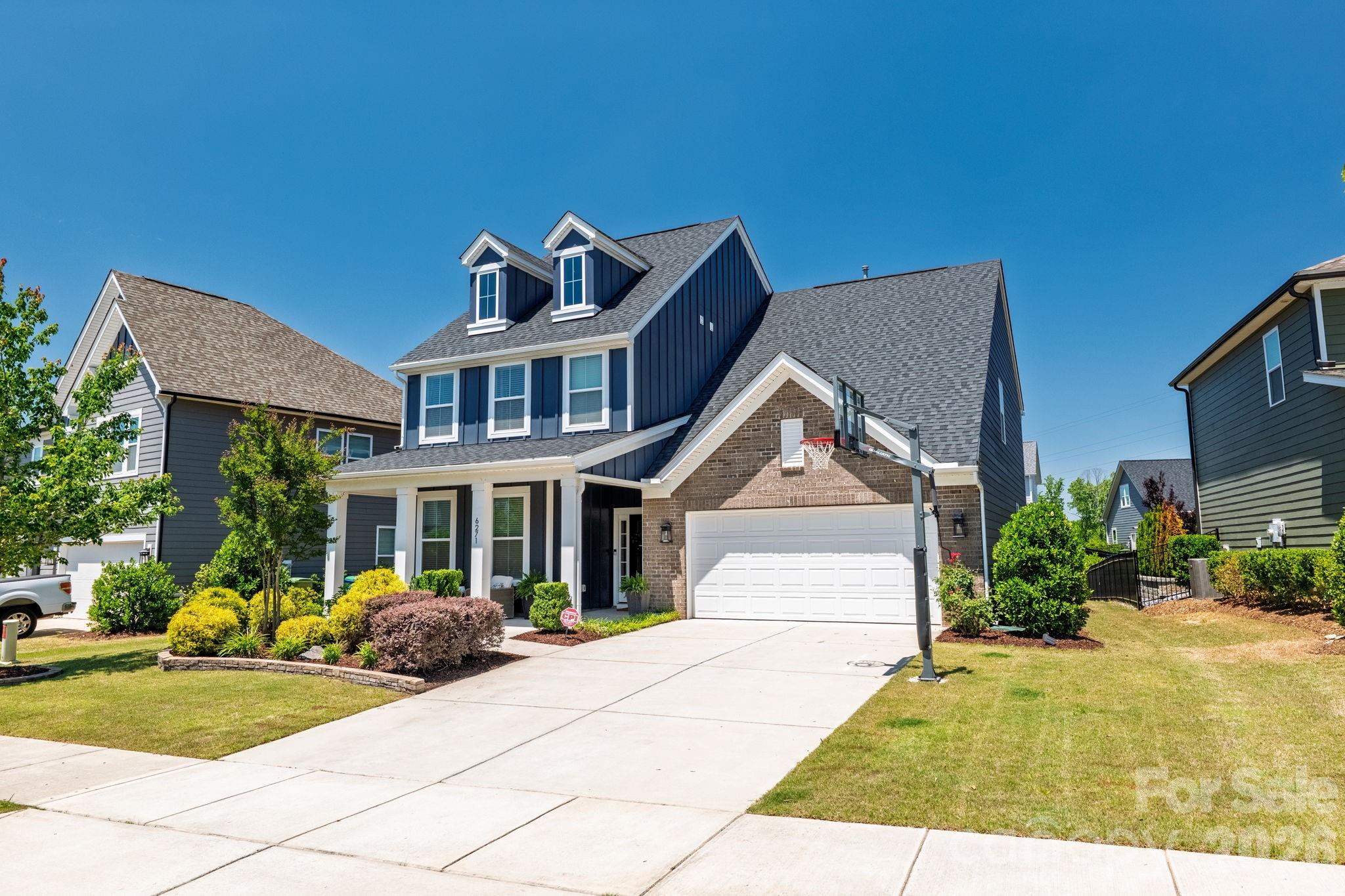 6271 Six String Court — Fort Mill