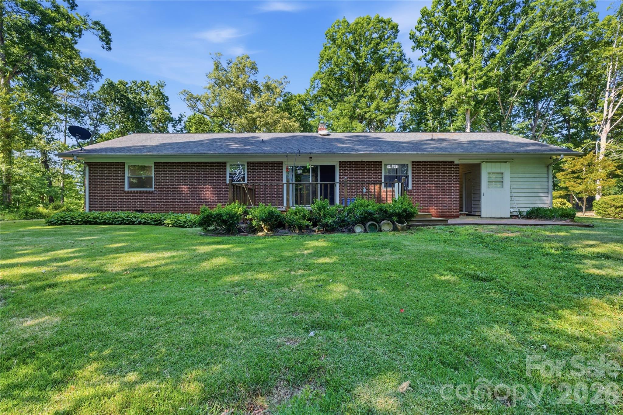 4411 US 221 Highway — Forest City