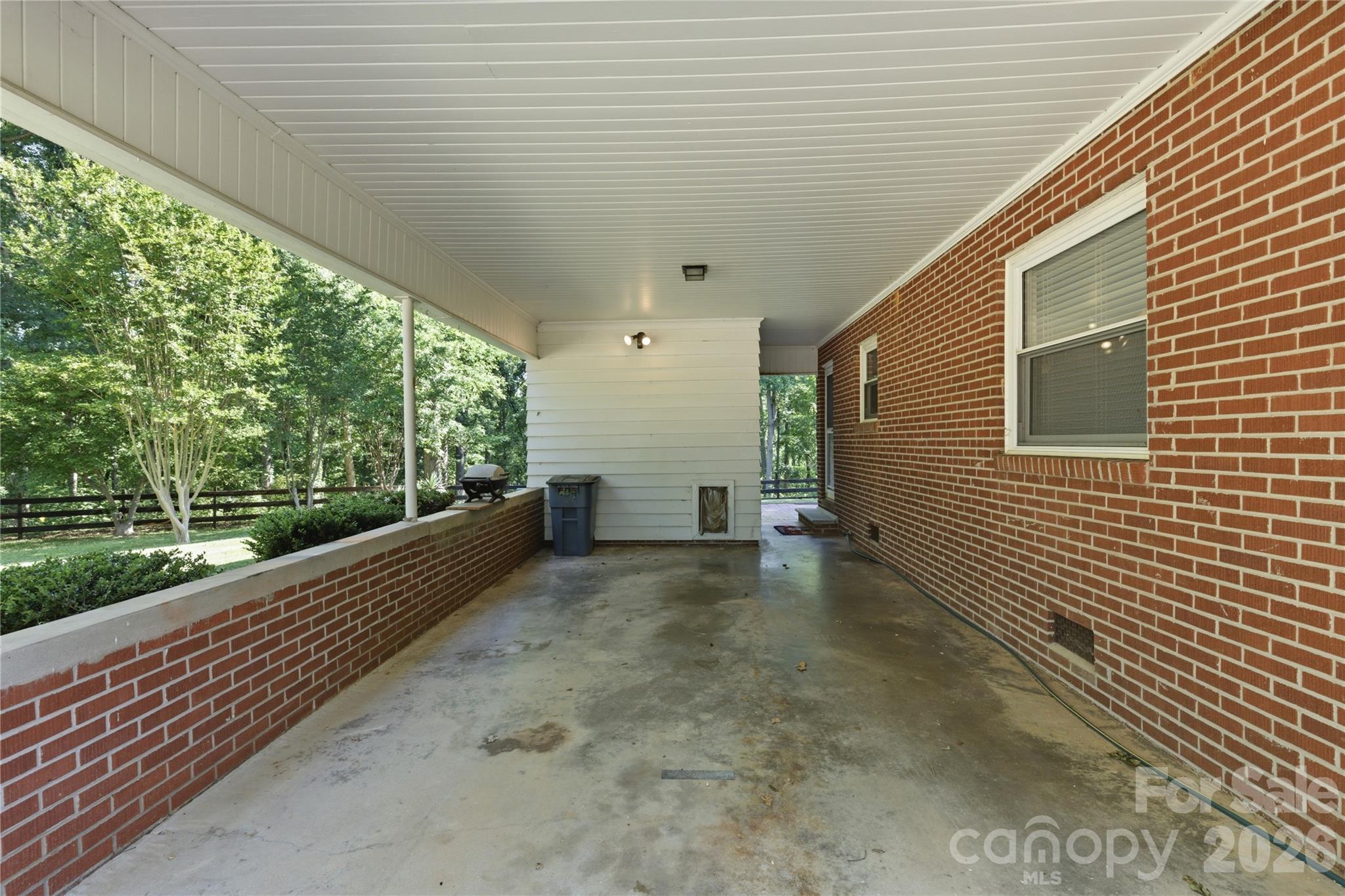 4411 US 221 Highway — Forest City