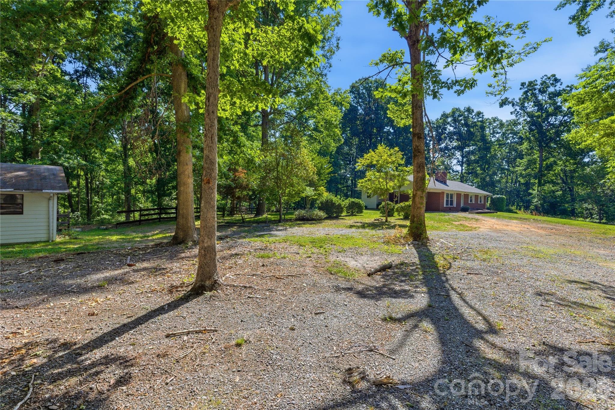 4411 US 221 Highway — Forest City