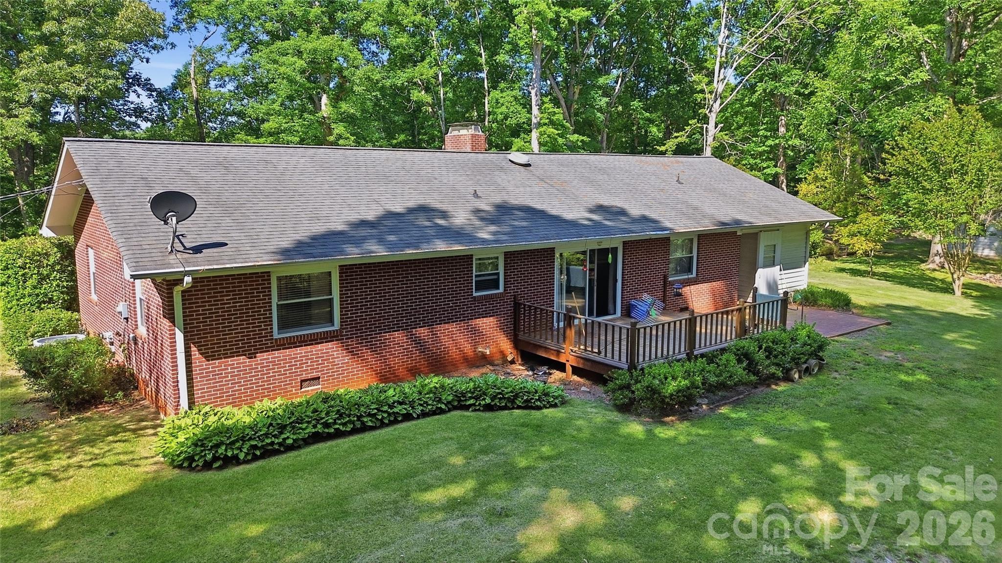 4411 US 221 Highway — Forest City