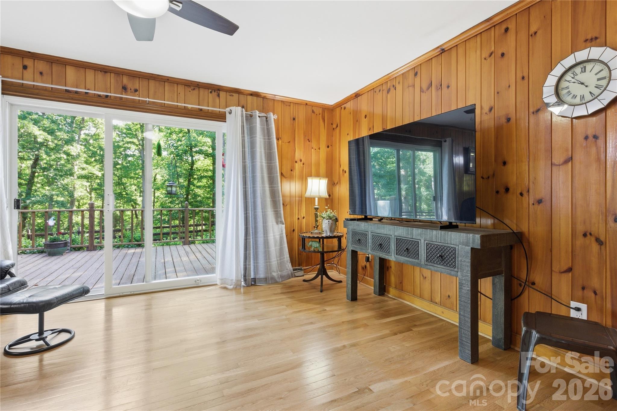 4411 US 221 Highway — Forest City