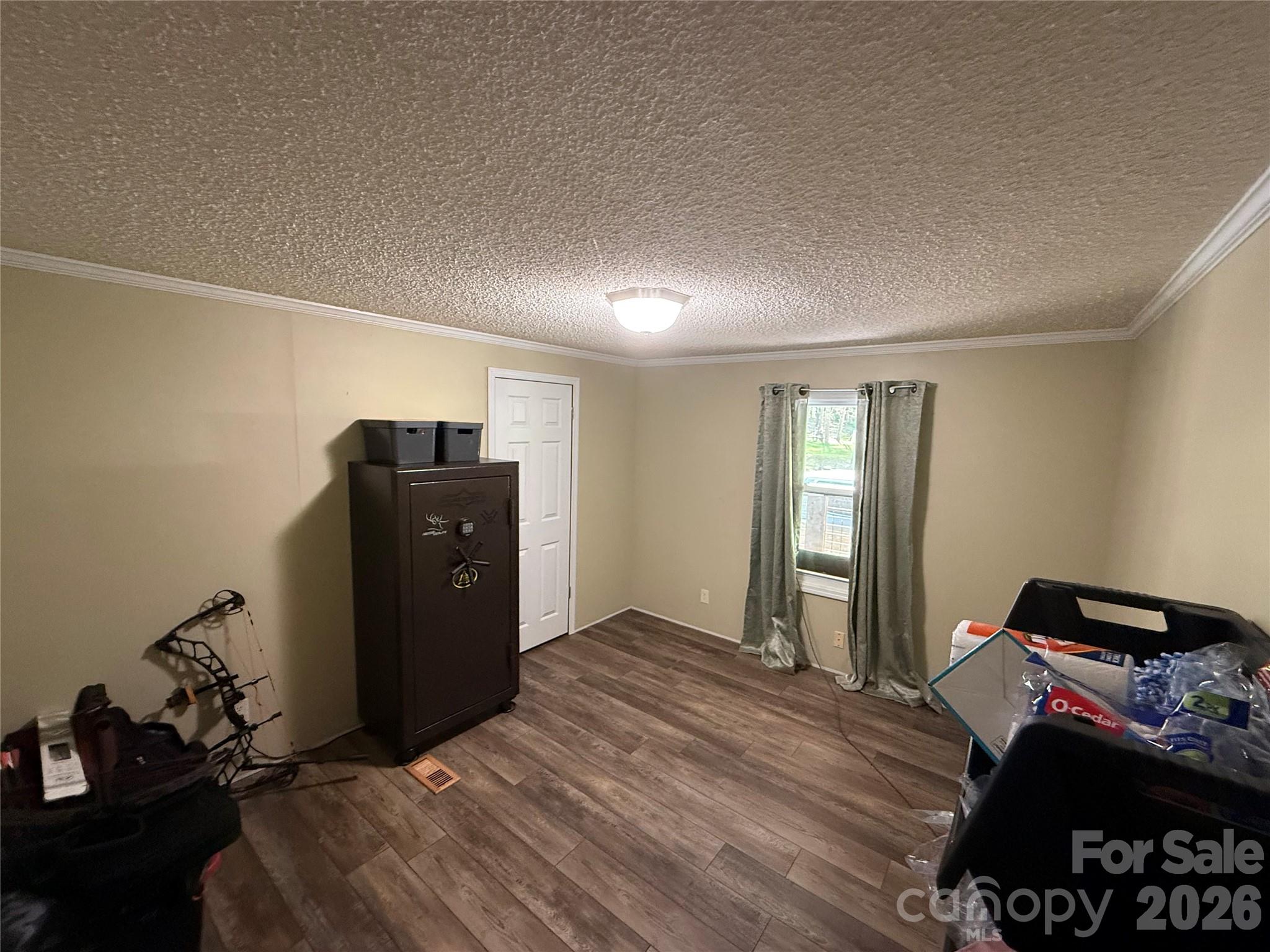 71 Ledford Ridge Lane — Bakersville