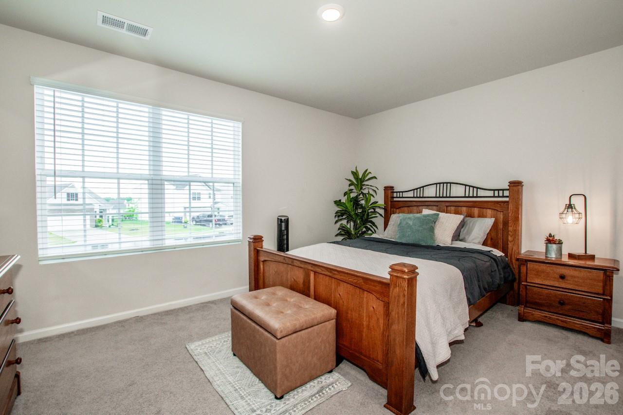 5189 Duck Lane — Catawba