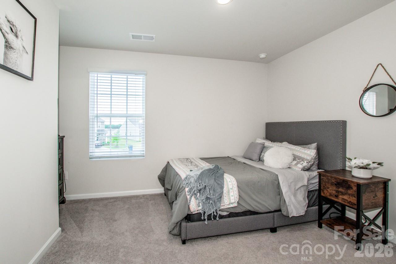 5189 Duck Lane — Catawba