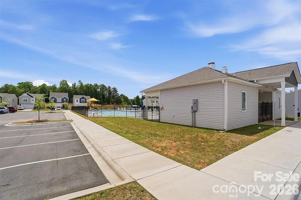 5189 Duck Lane — Catawba