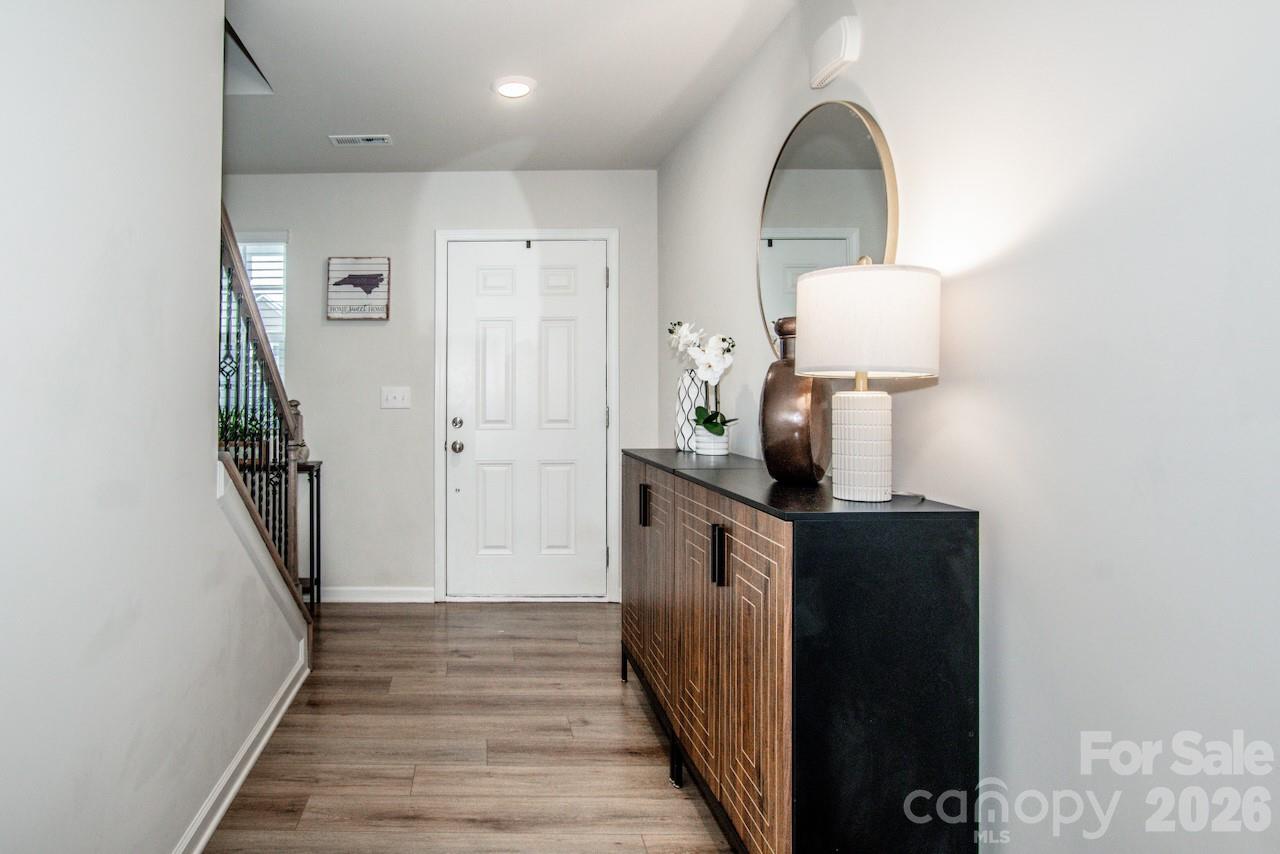 5189 Duck Lane — Catawba