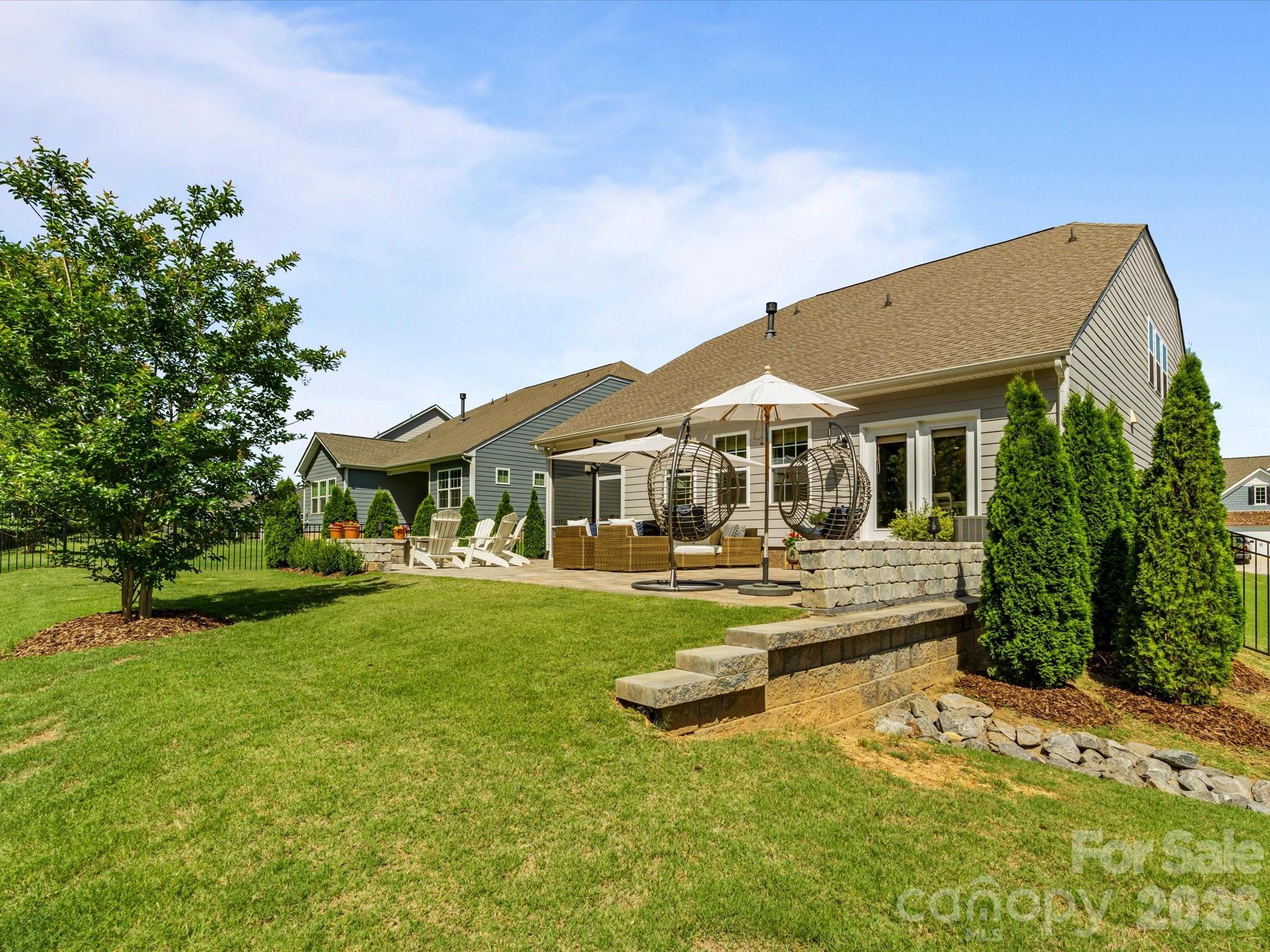 3141 Deep River Way — Waxhaw