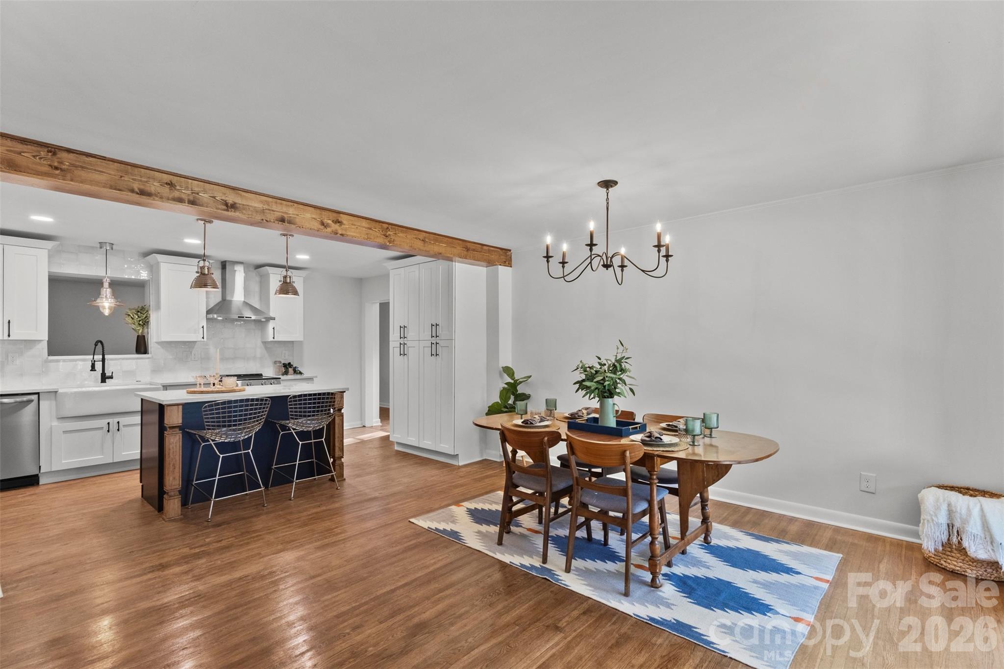 3840 Colebrook Road — Charlotte