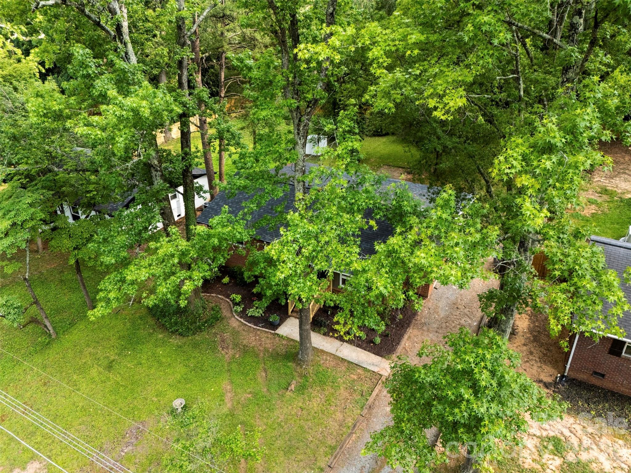 3840 Colebrook Road — Charlotte