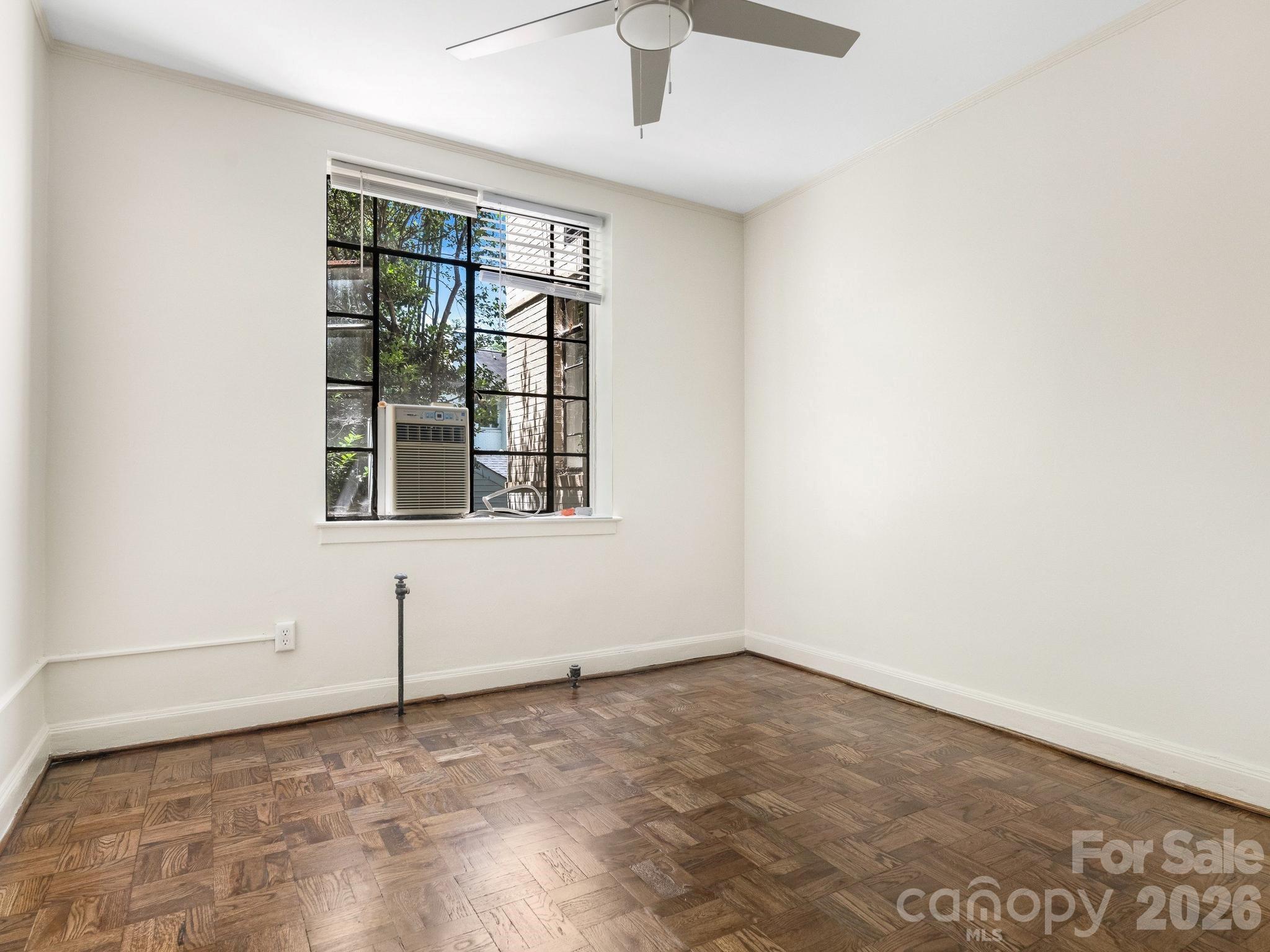 1121 Myrtle Avenue #10 — Charlotte