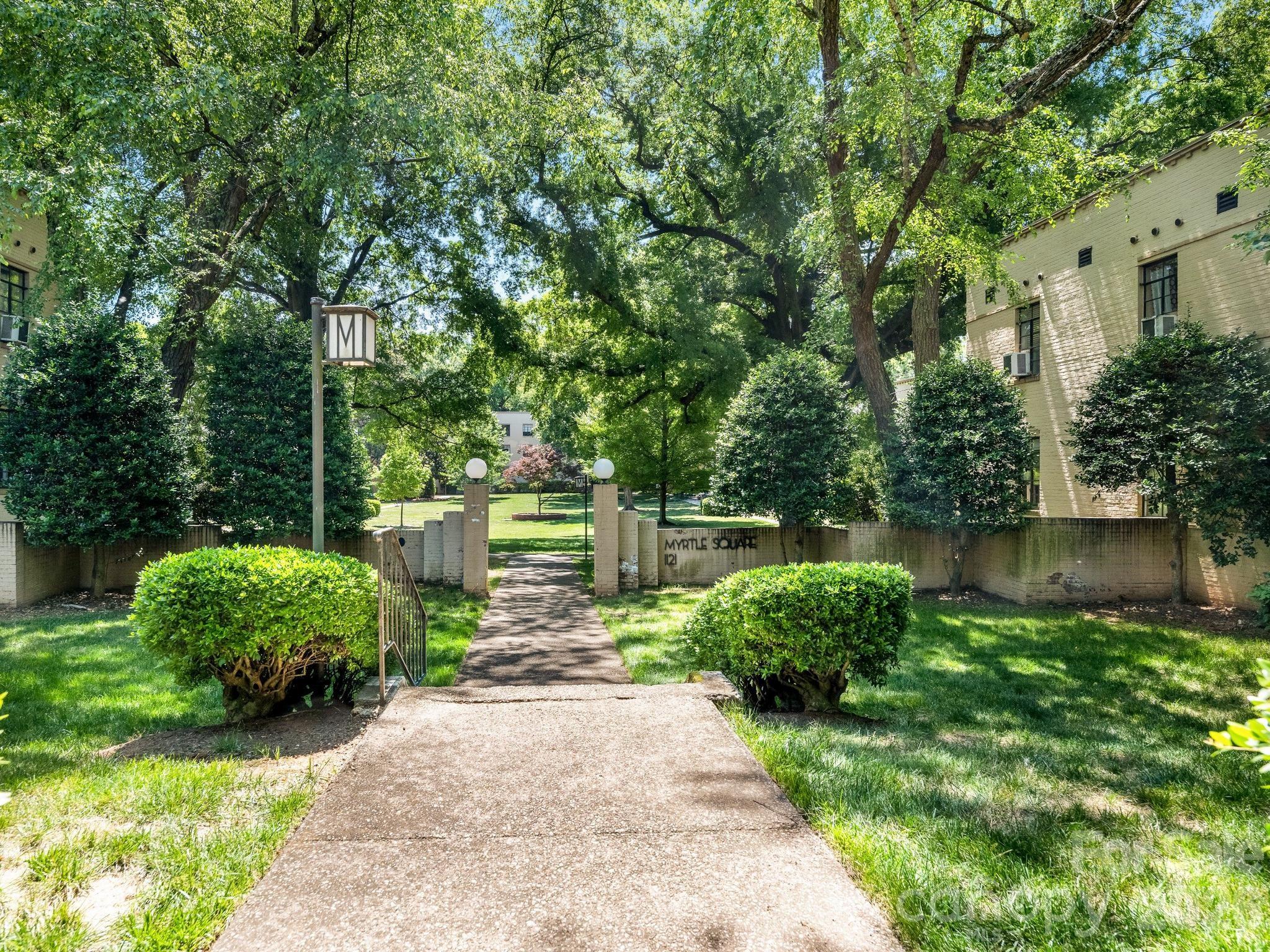 1121 Myrtle Avenue #10 — Charlotte