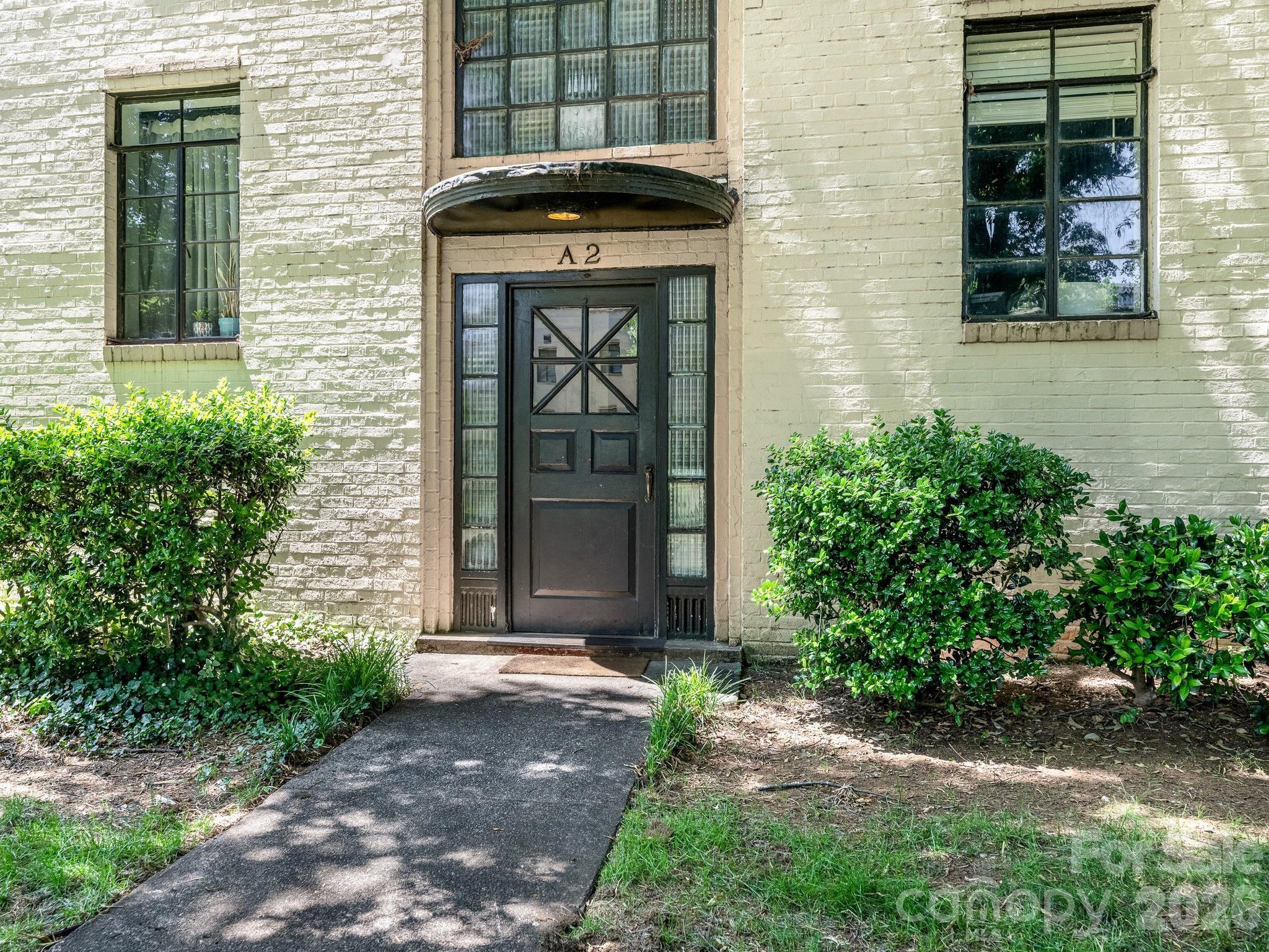 1121 Myrtle Avenue #10 — Charlotte