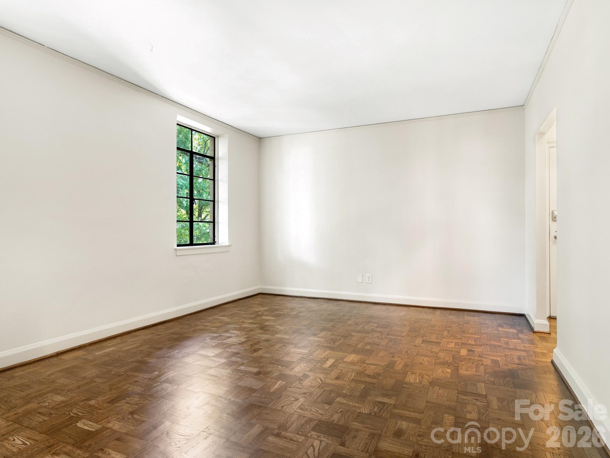 1121 Myrtle Avenue #10 — Charlotte