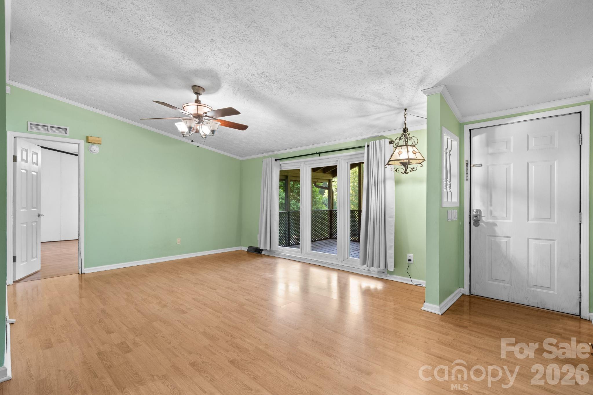 4416 Grace Church Road — Newton