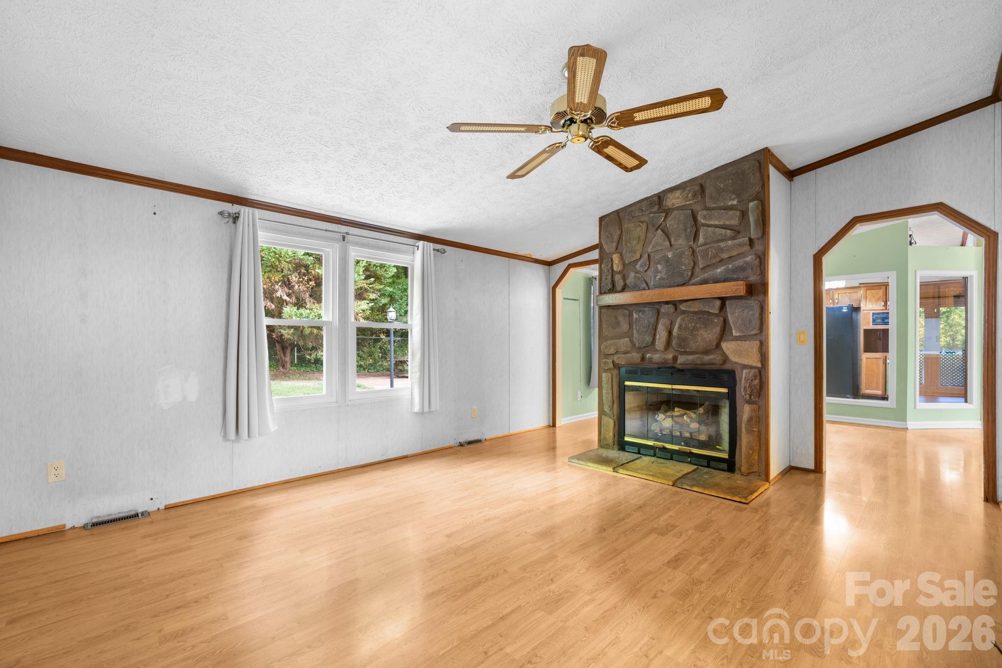 4416 Grace Church Road — Newton