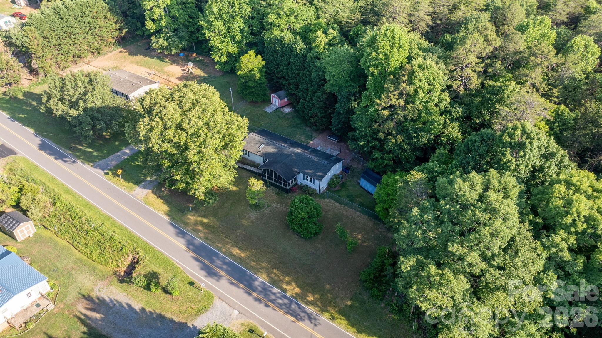 4416 Grace Church Road — Newton