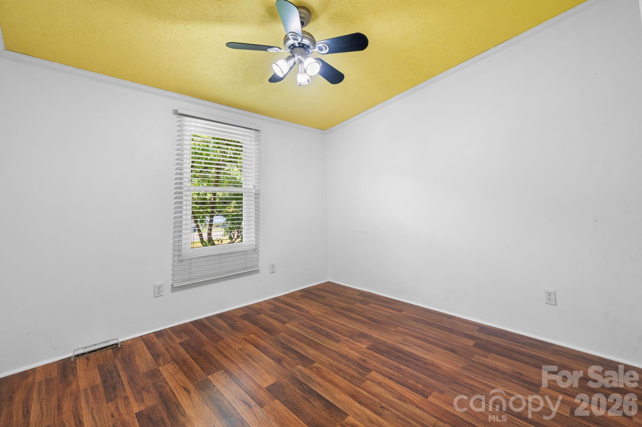 4416 Grace Church Road — Newton