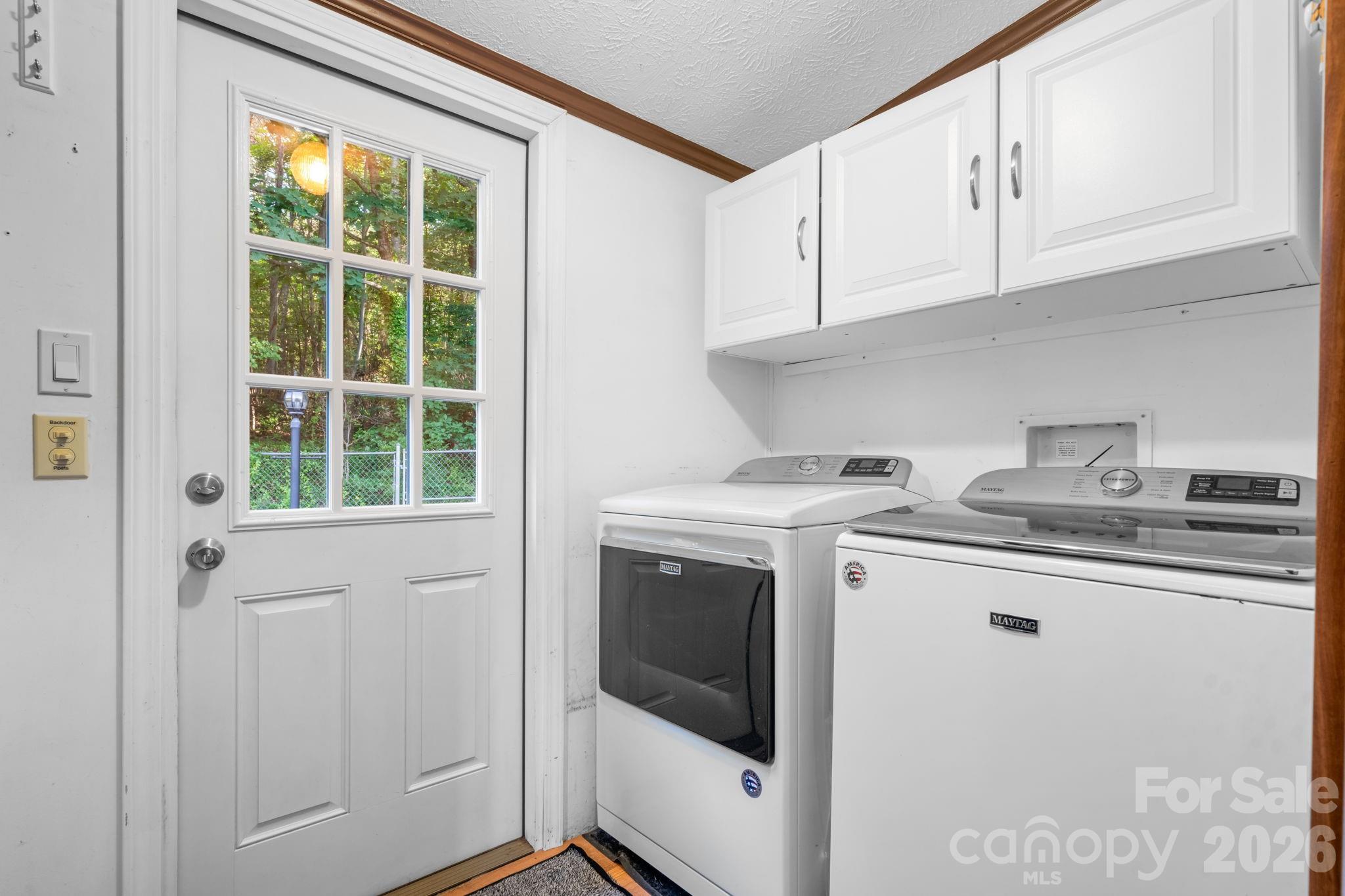 4416 Grace Church Road — Newton