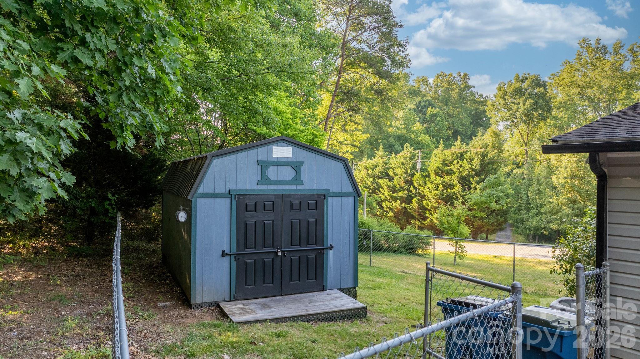 4416 Grace Church Road — Newton