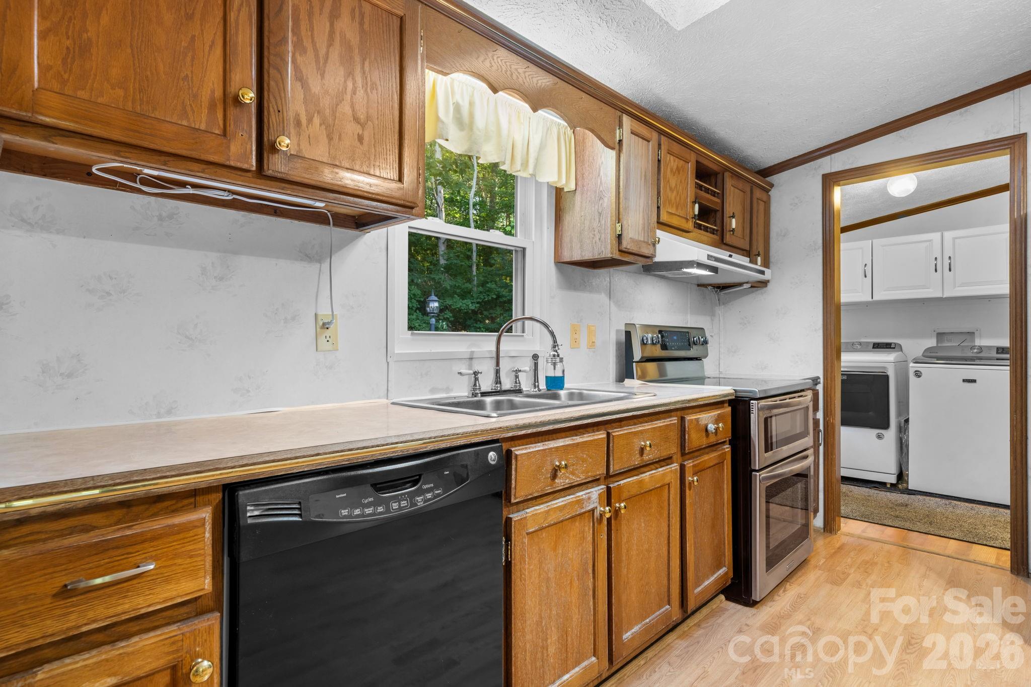 4416 Grace Church Road — Newton