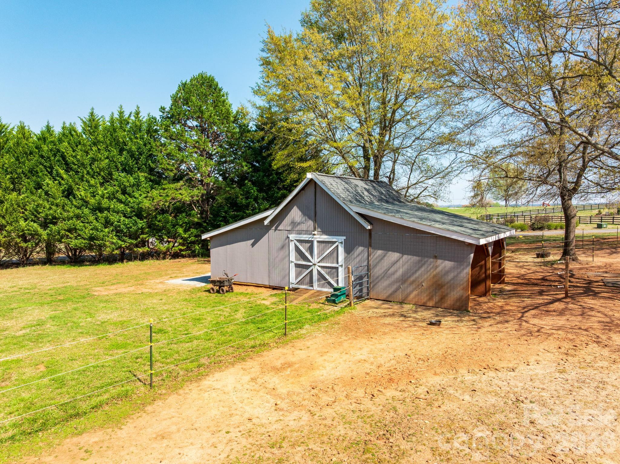 1570 Roddy Road — Campobello