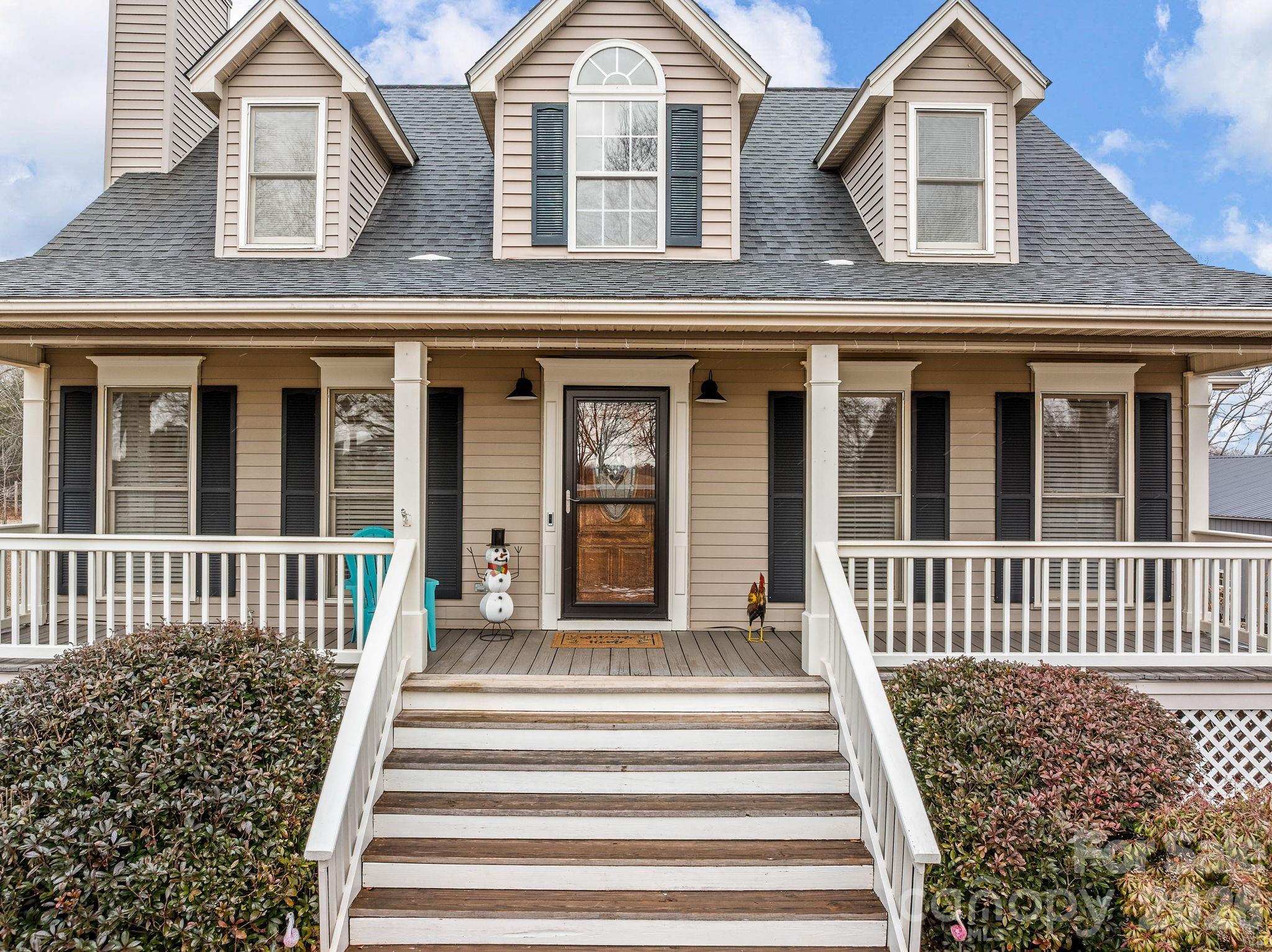 1570 Roddy Road — Campobello