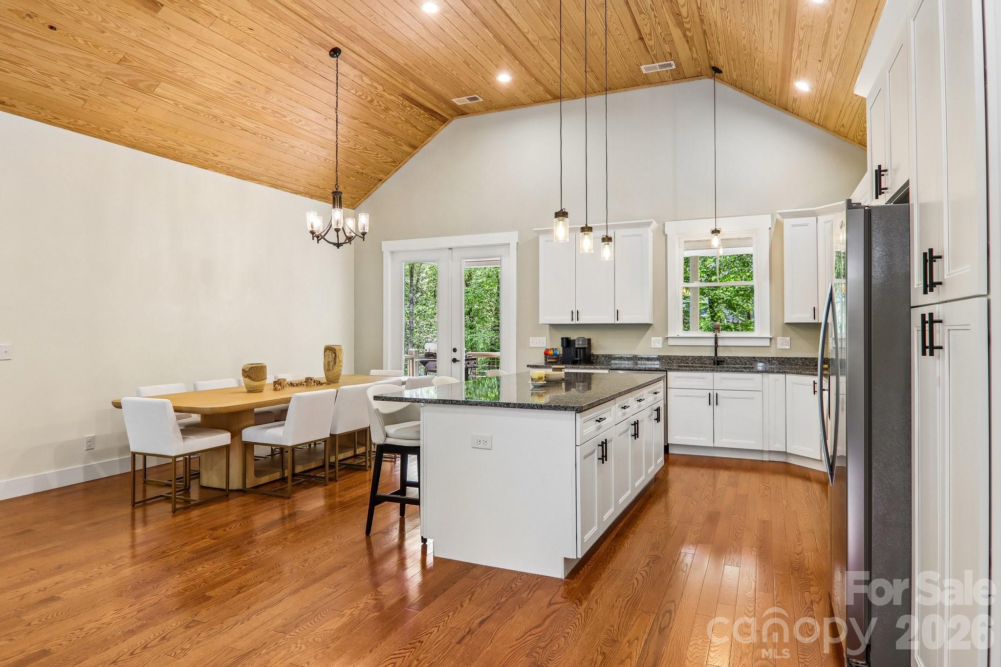 318 Cider Hill Lane — Hendersonville