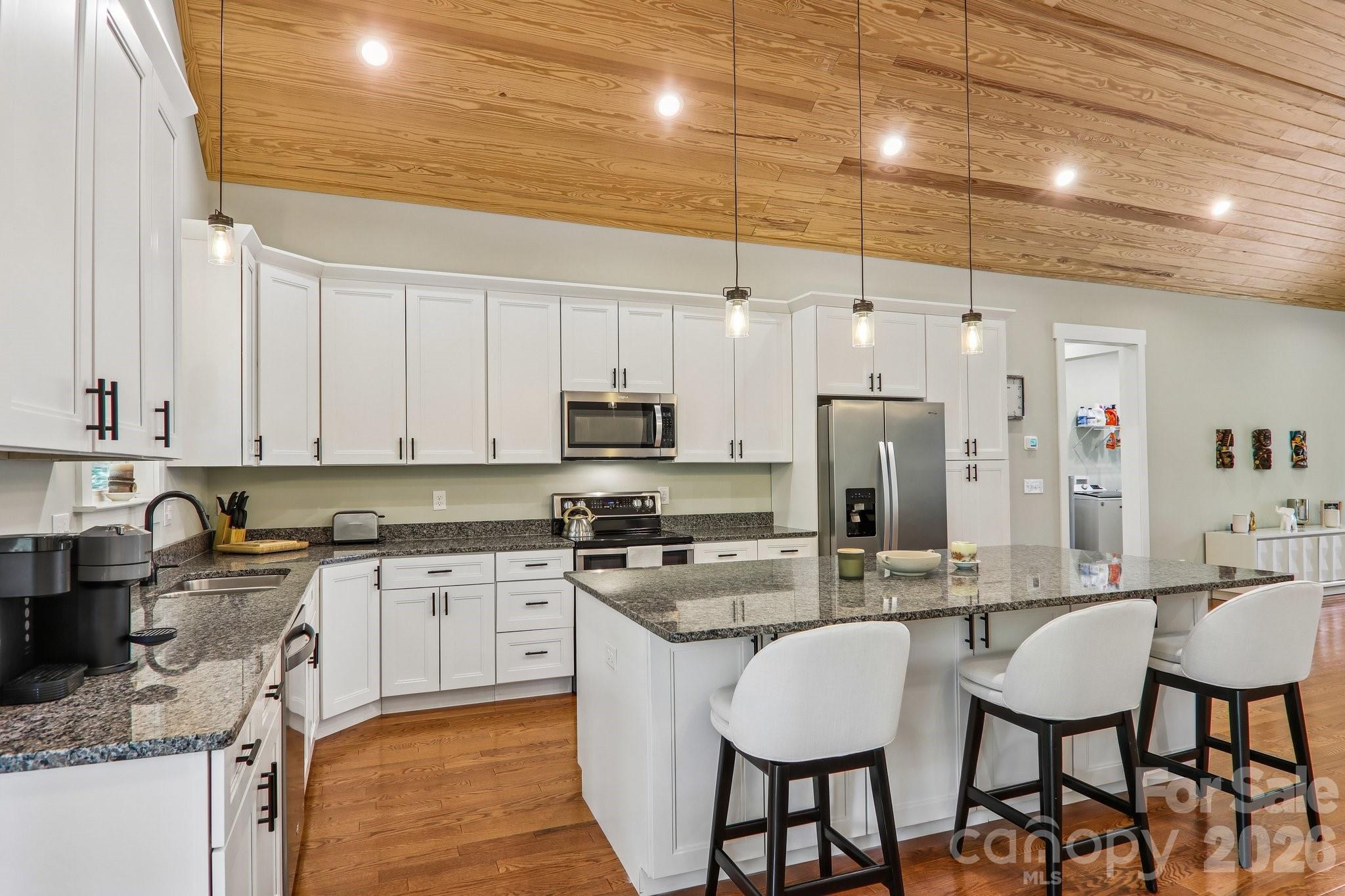 318 Cider Hill Lane — Hendersonville