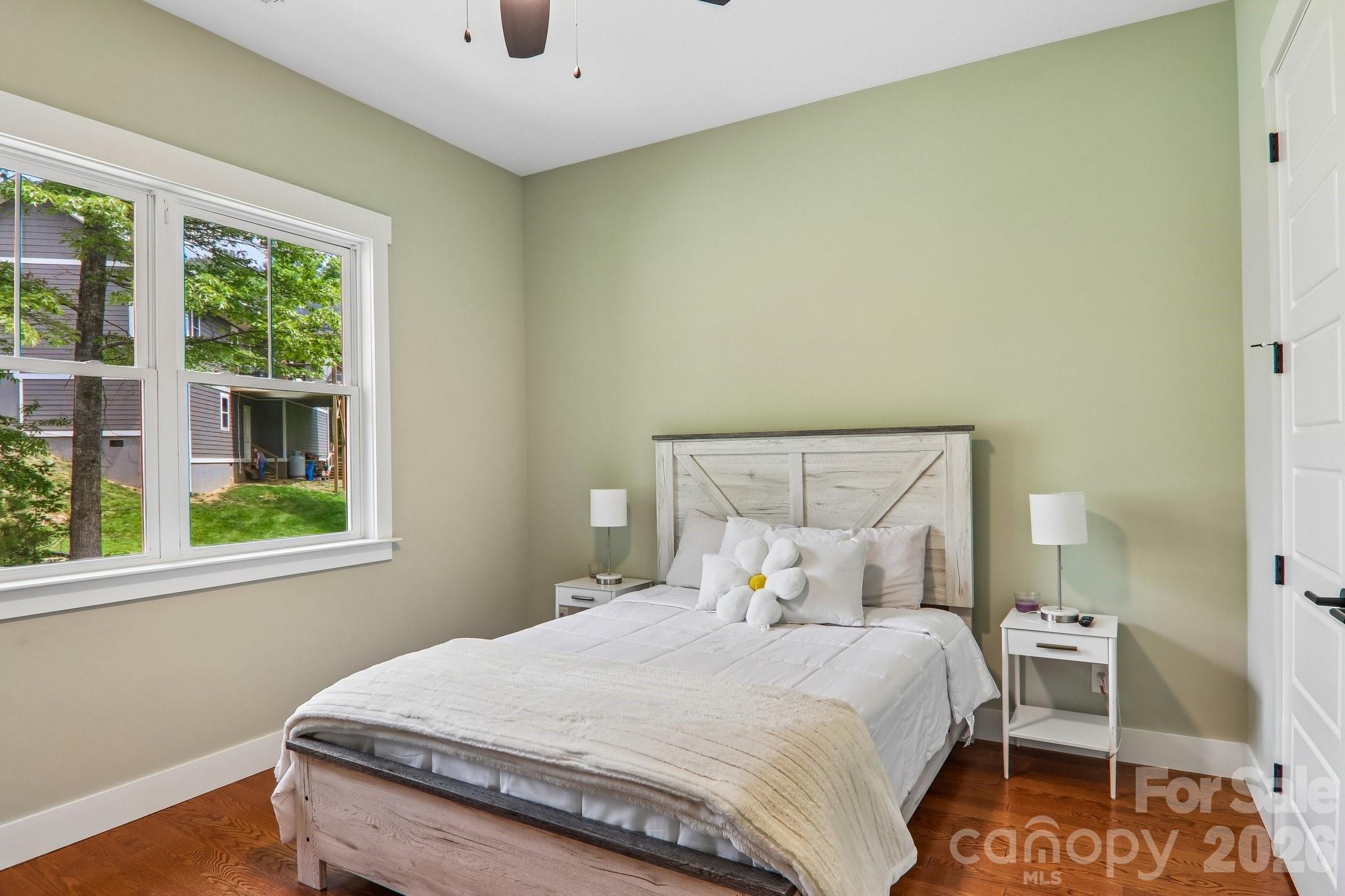 318 Cider Hill Lane — Hendersonville