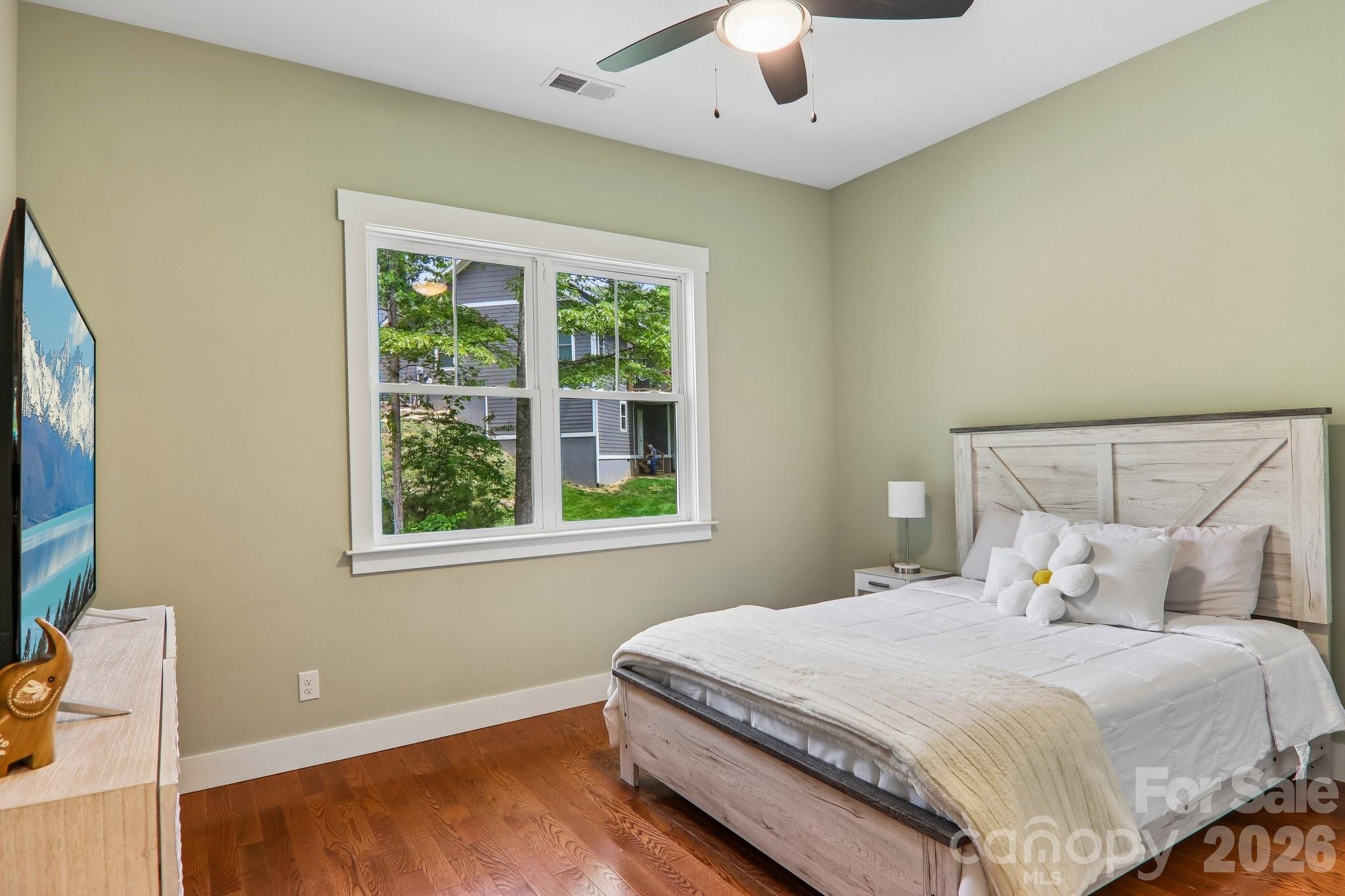 318 Cider Hill Lane — Hendersonville
