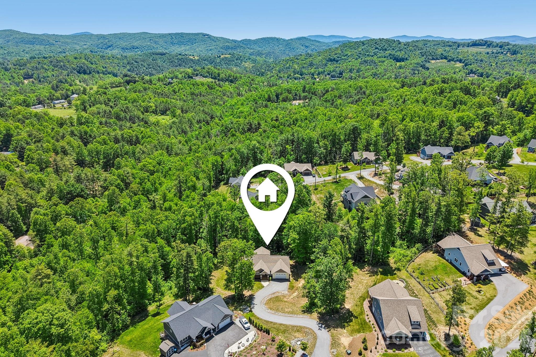318 Cider Hill Lane — Hendersonville