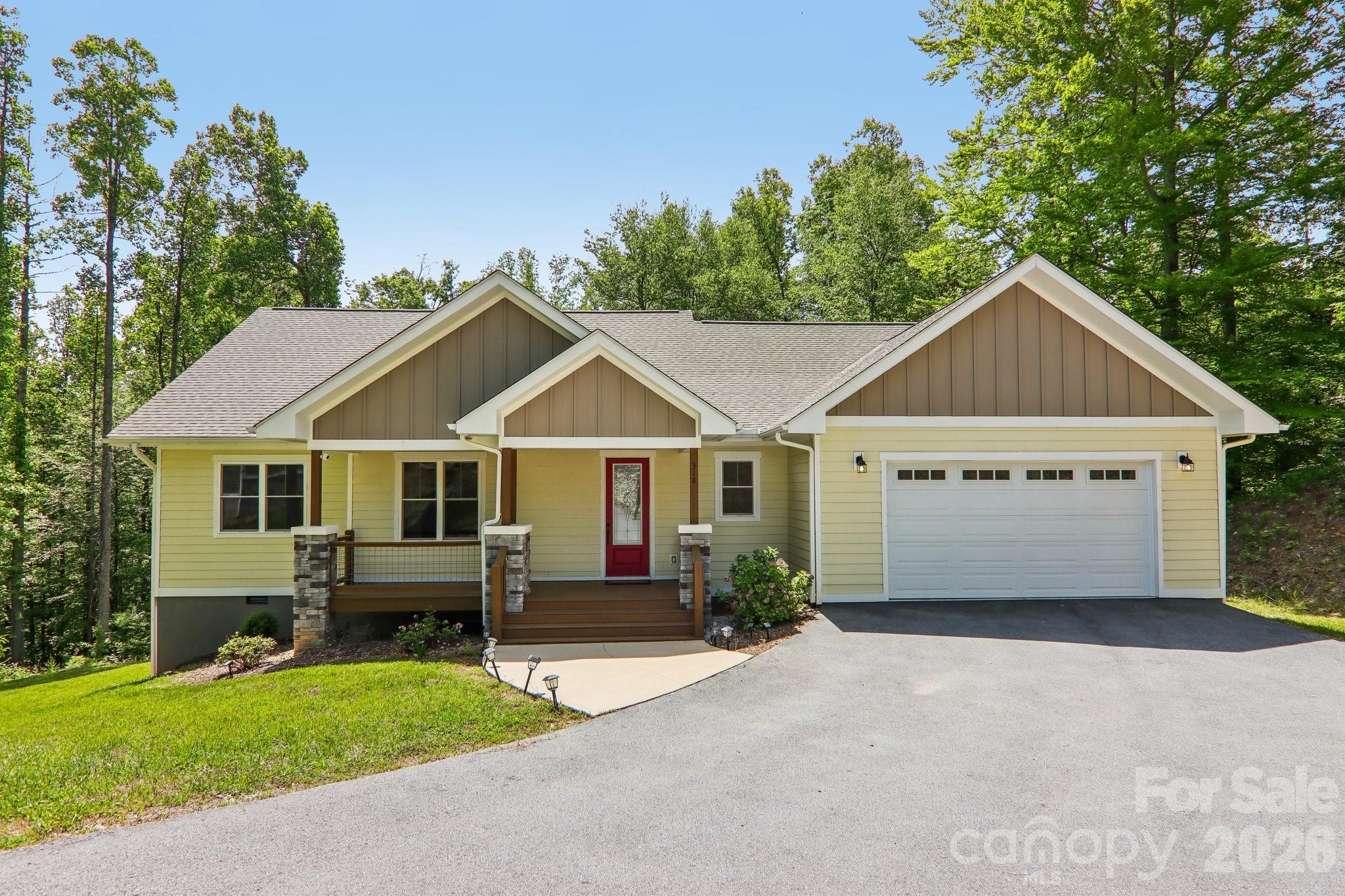 318 Cider Hill Lane — Hendersonville